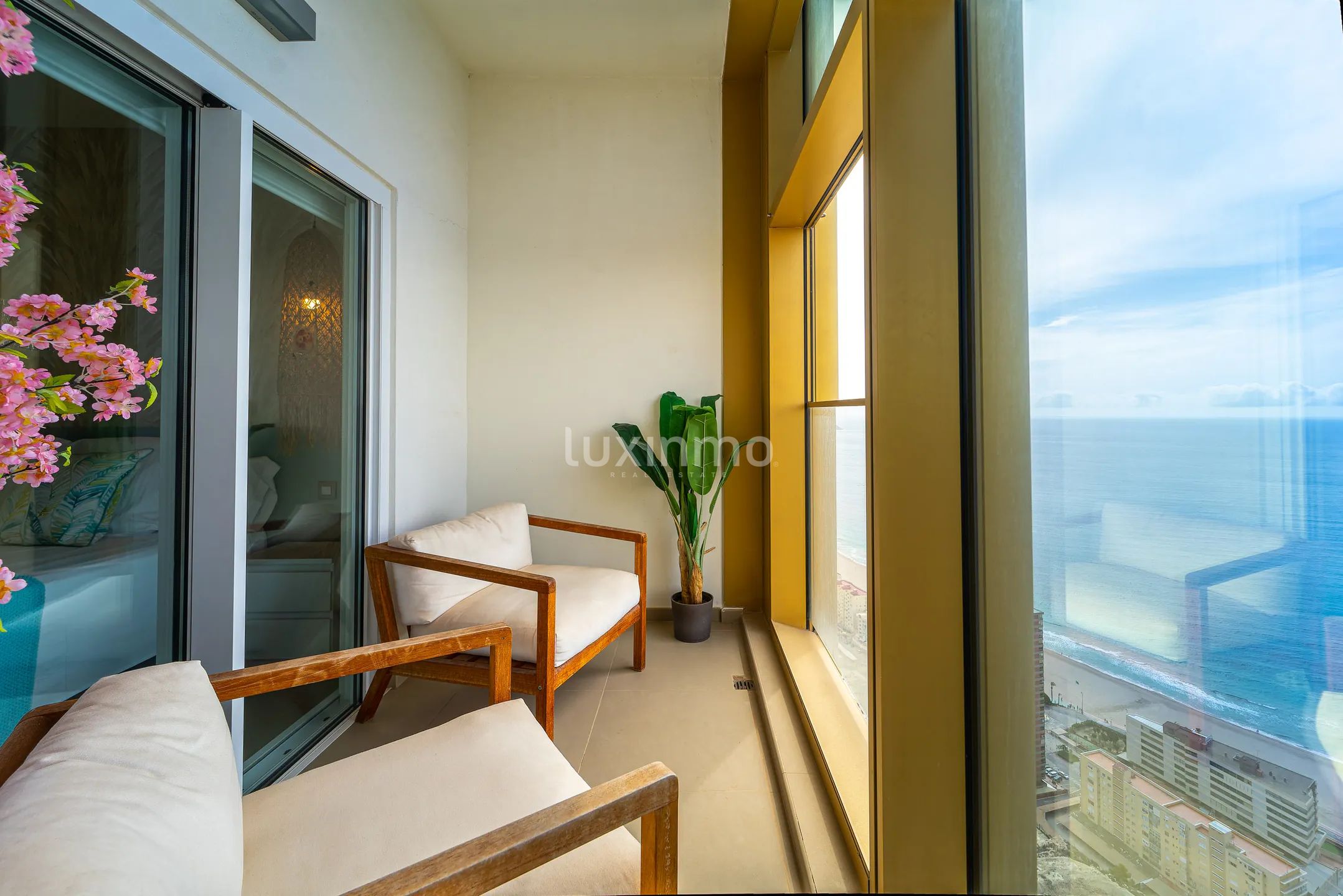 Geweldig appartement met prachtig uitzicht op zee Playa Poniente — photo 11