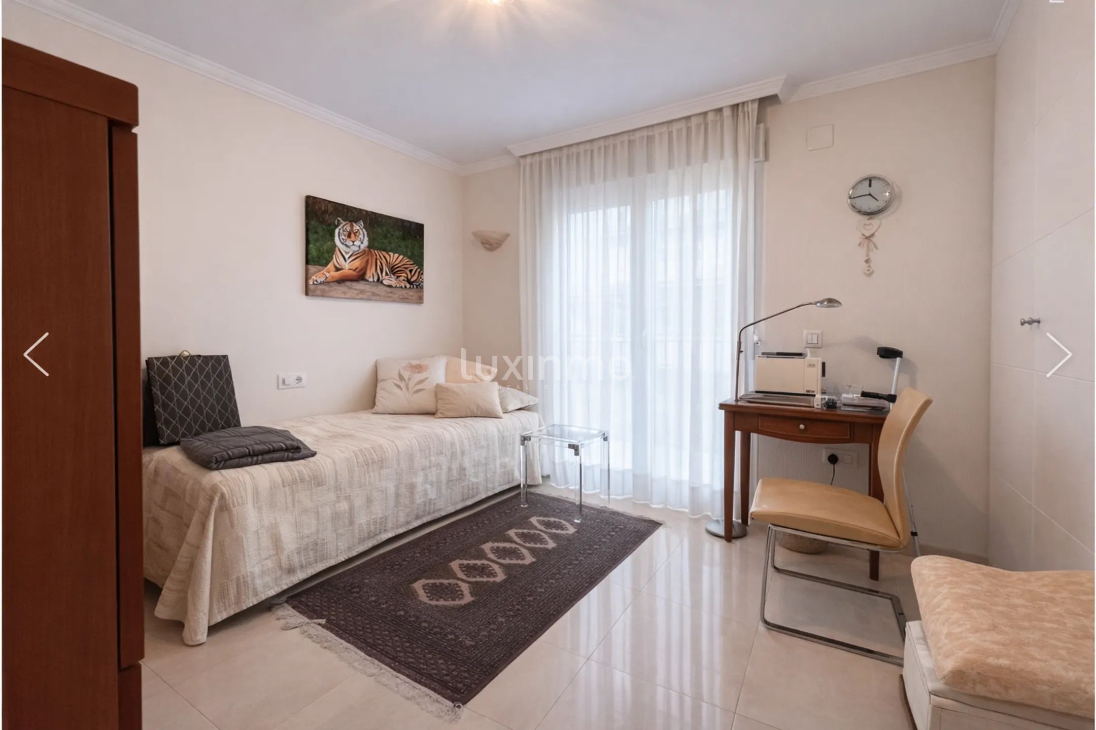 Terrasse sud et vue sur le Montgó avec 3 chambres et garage dans le centre de Denia — photo 15