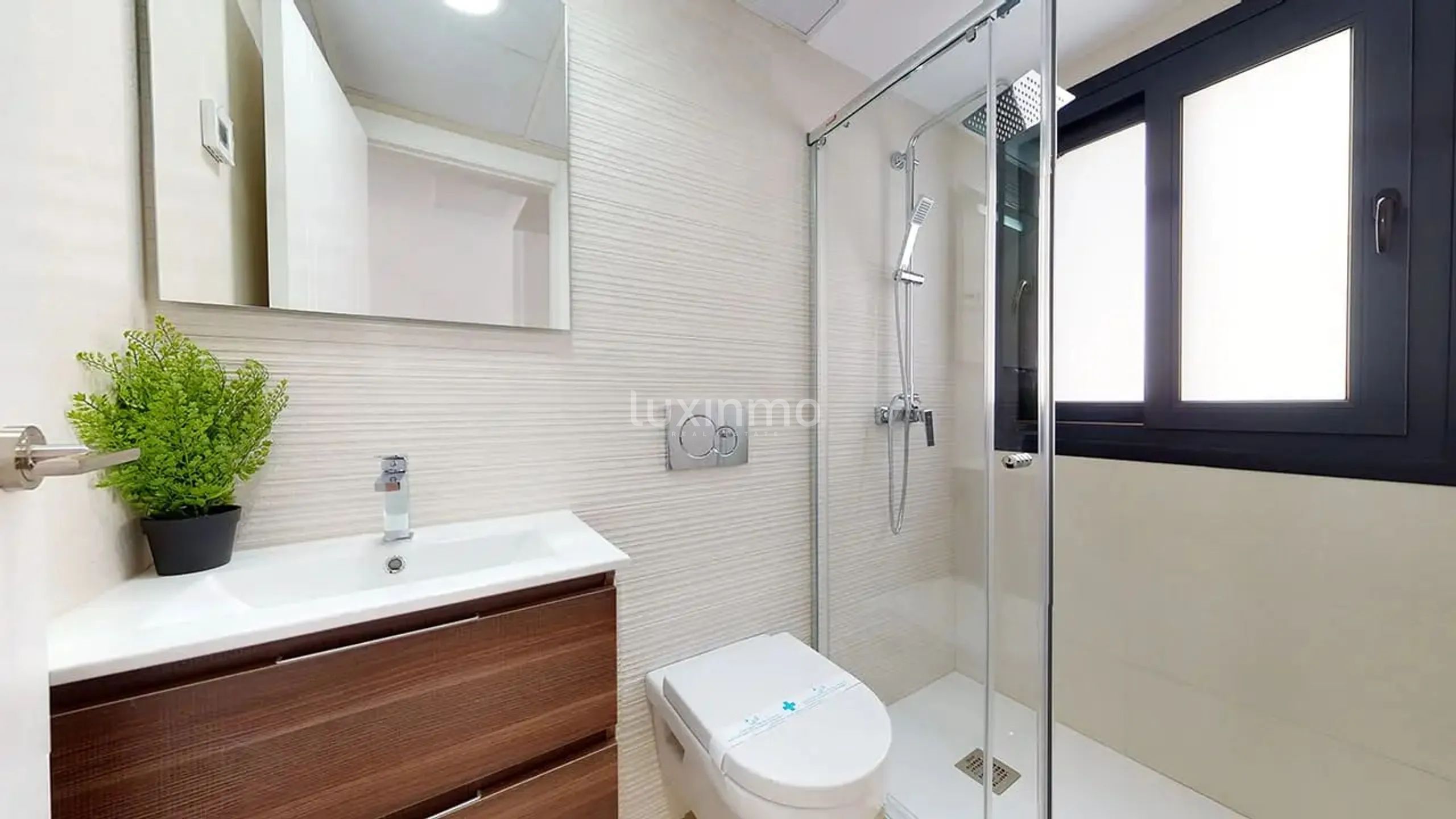 Nowoczesny dom w zabudowie bliźniaczej w Finestrat — photo 12