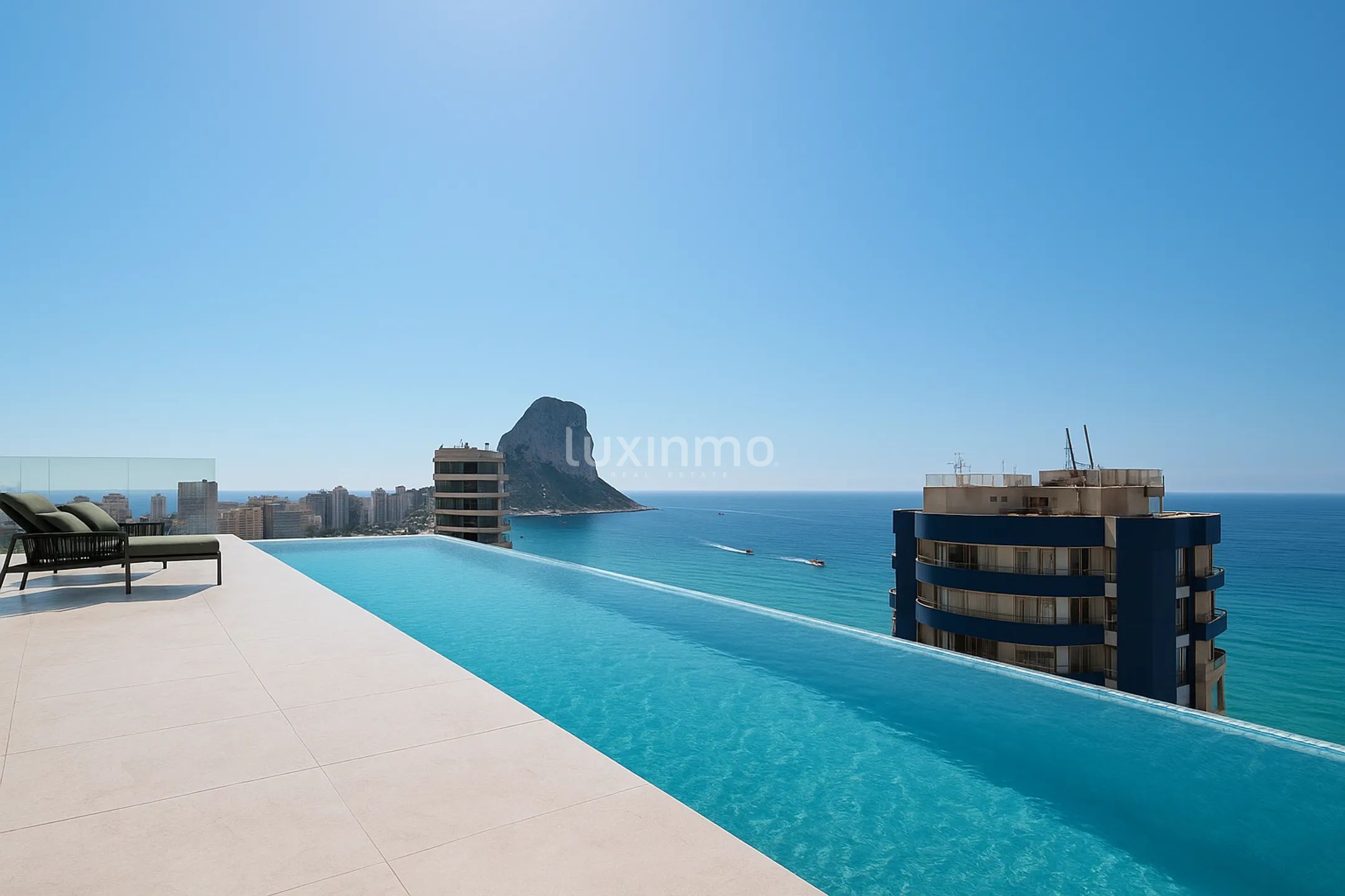 Stunning Modern Penthouse with Panoramic Views in Calpe — photo 17