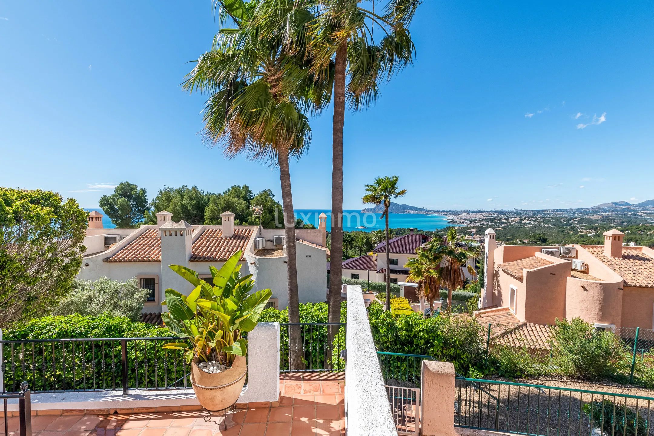 Charmant mediterraan halfvrijstaand huis in Altea Hills, prachtig uitzicht op zee en de bergen — photo 25