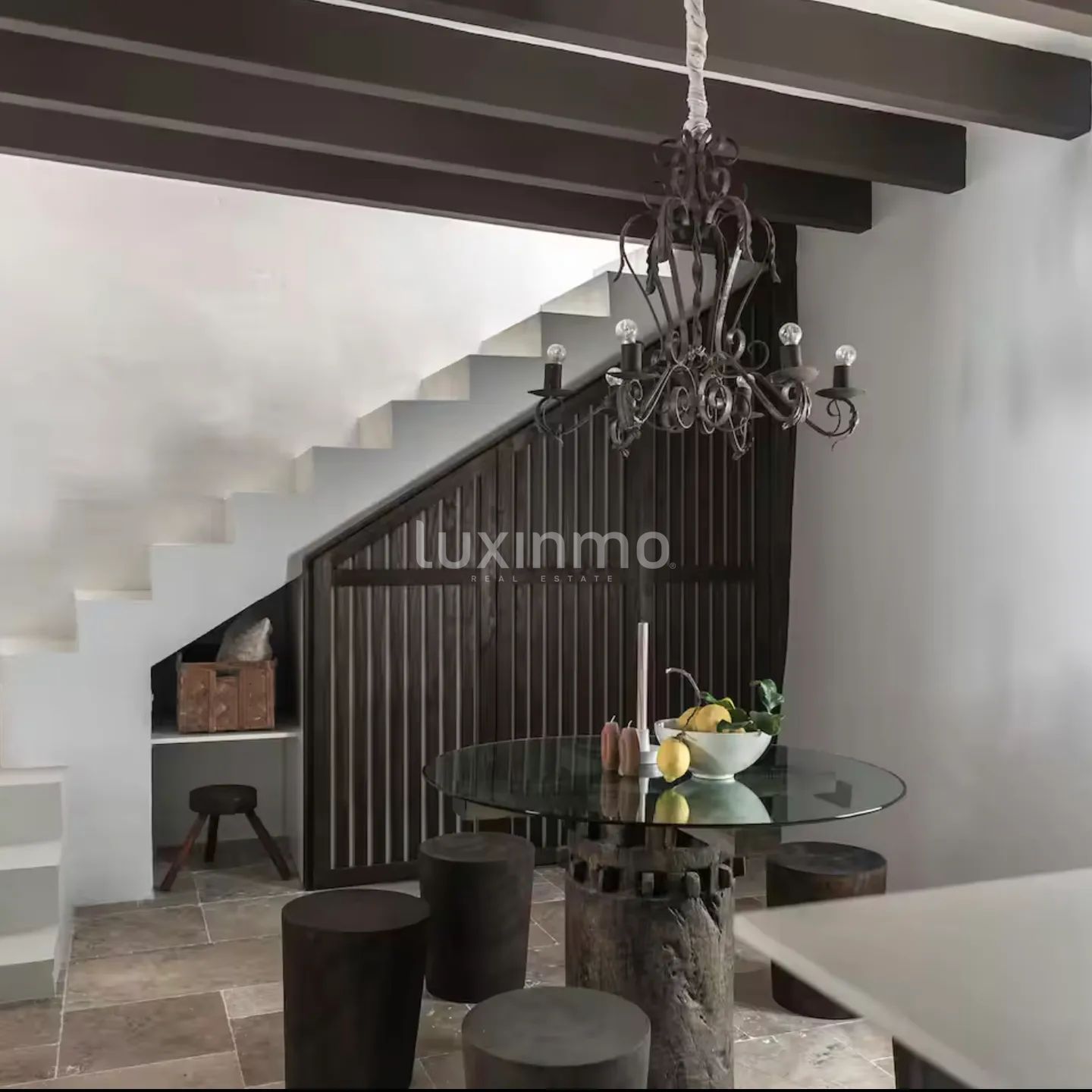 Mediterranean building in the old town of Altea — photo 20