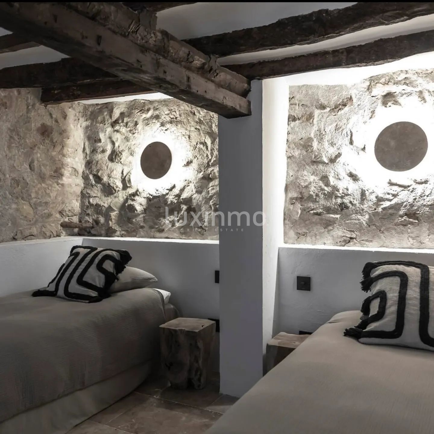 Middelhavsbygning i gamlebyen i Altea — photo 30
