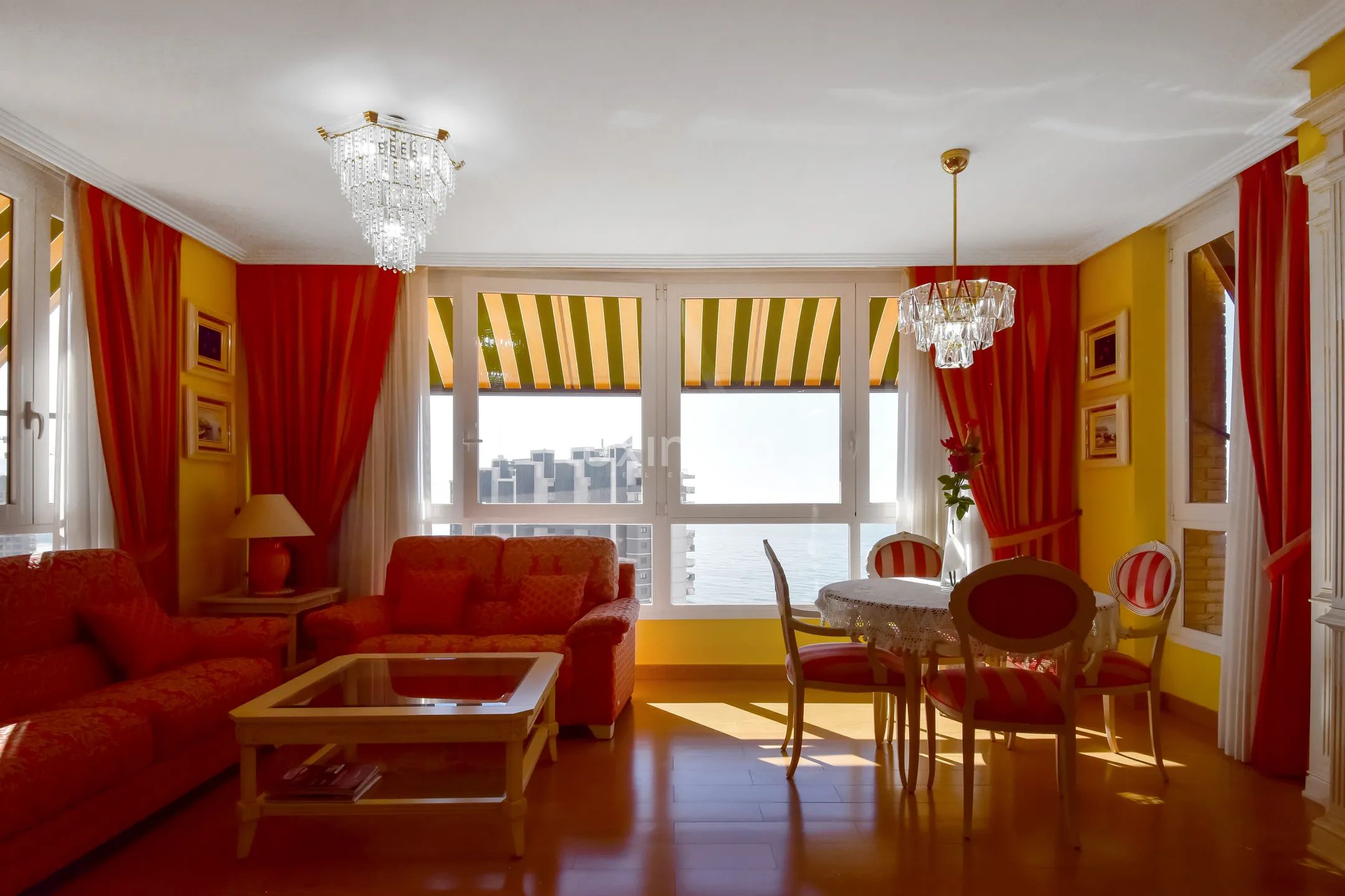 Impresionante piso  con vistas al mar en playa de Poniente — photo 9