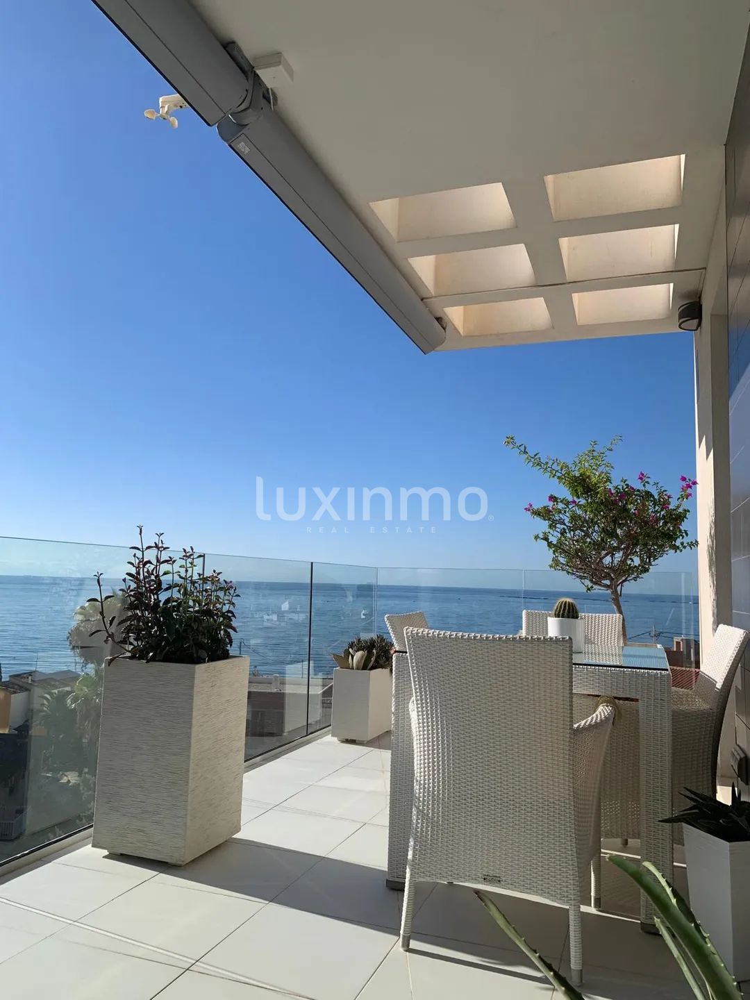 Потрясающие апартаменты с 3 спальнями с видом на море в престижном районе Кальпе — photo 24