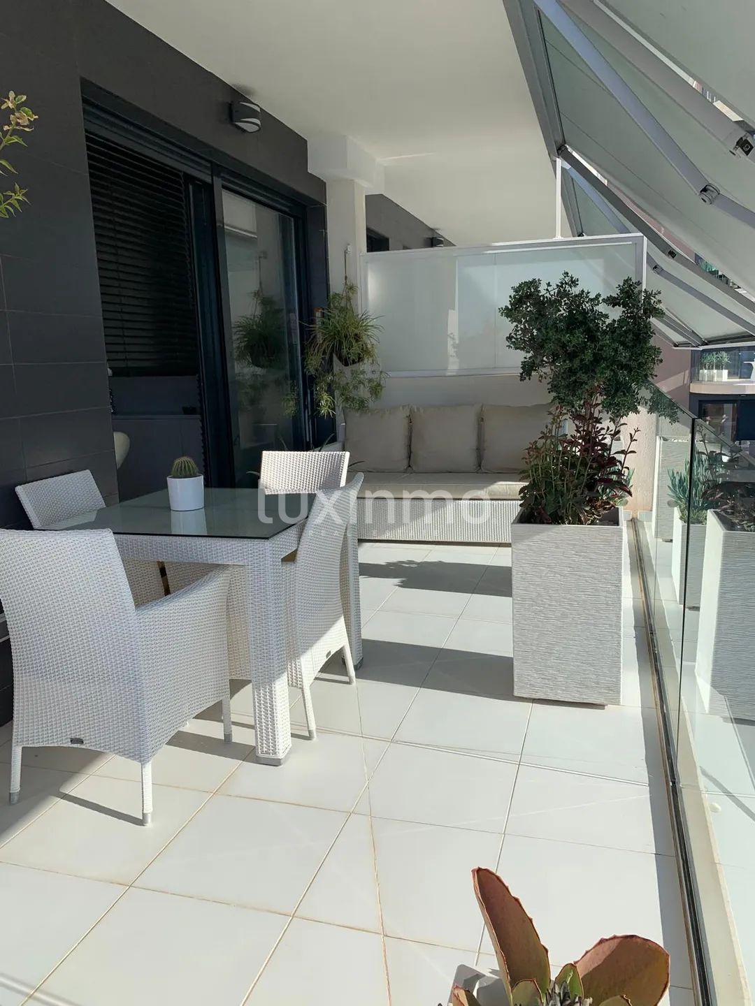 Prachtig 3-slaapkamerappartement met zeezicht op toplocatie in Calpe — photo 25