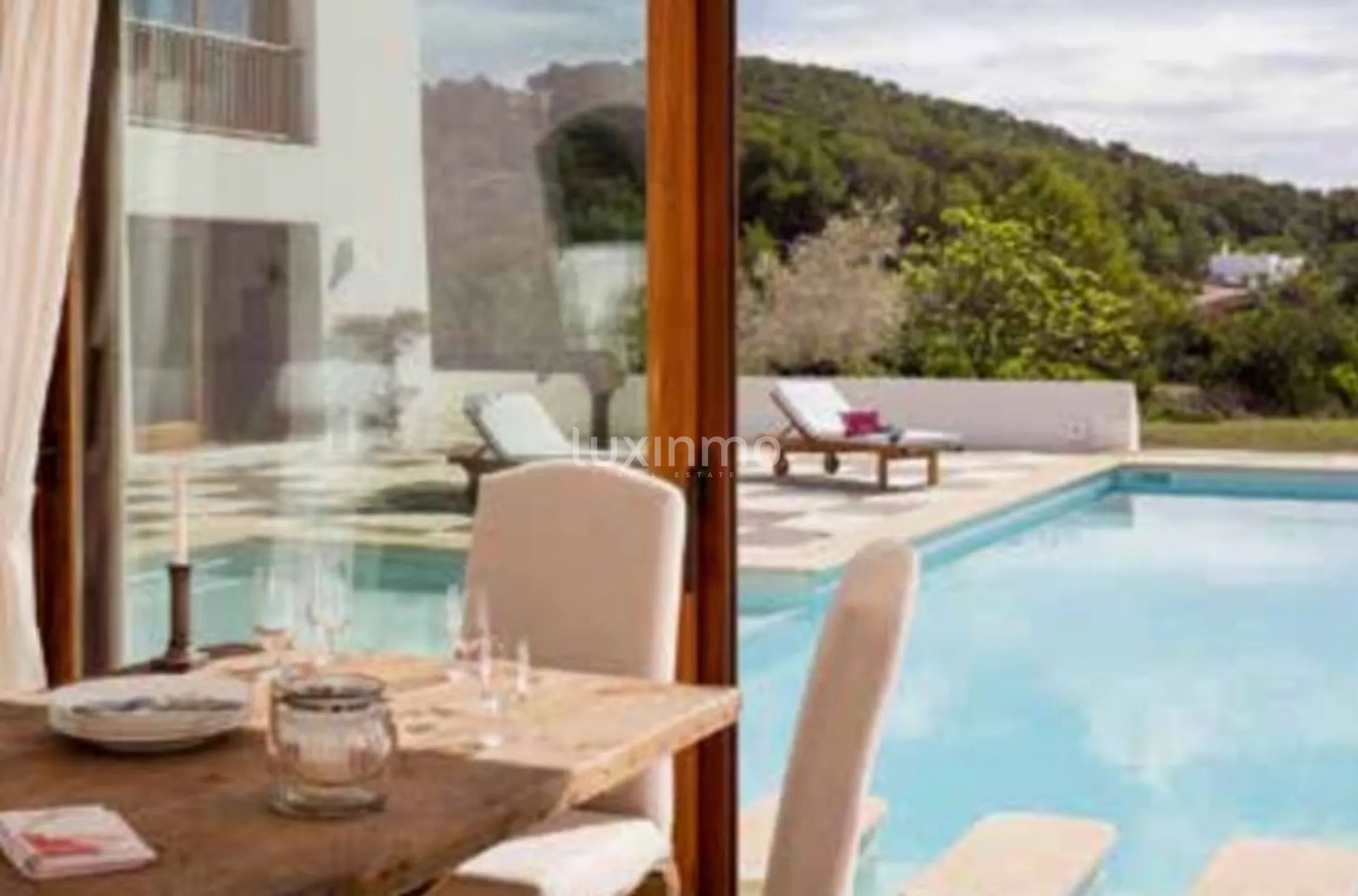 Elegante villa in Ibizastijl met zoutwaterzwembad en uitgestrekt terrein — photo 8