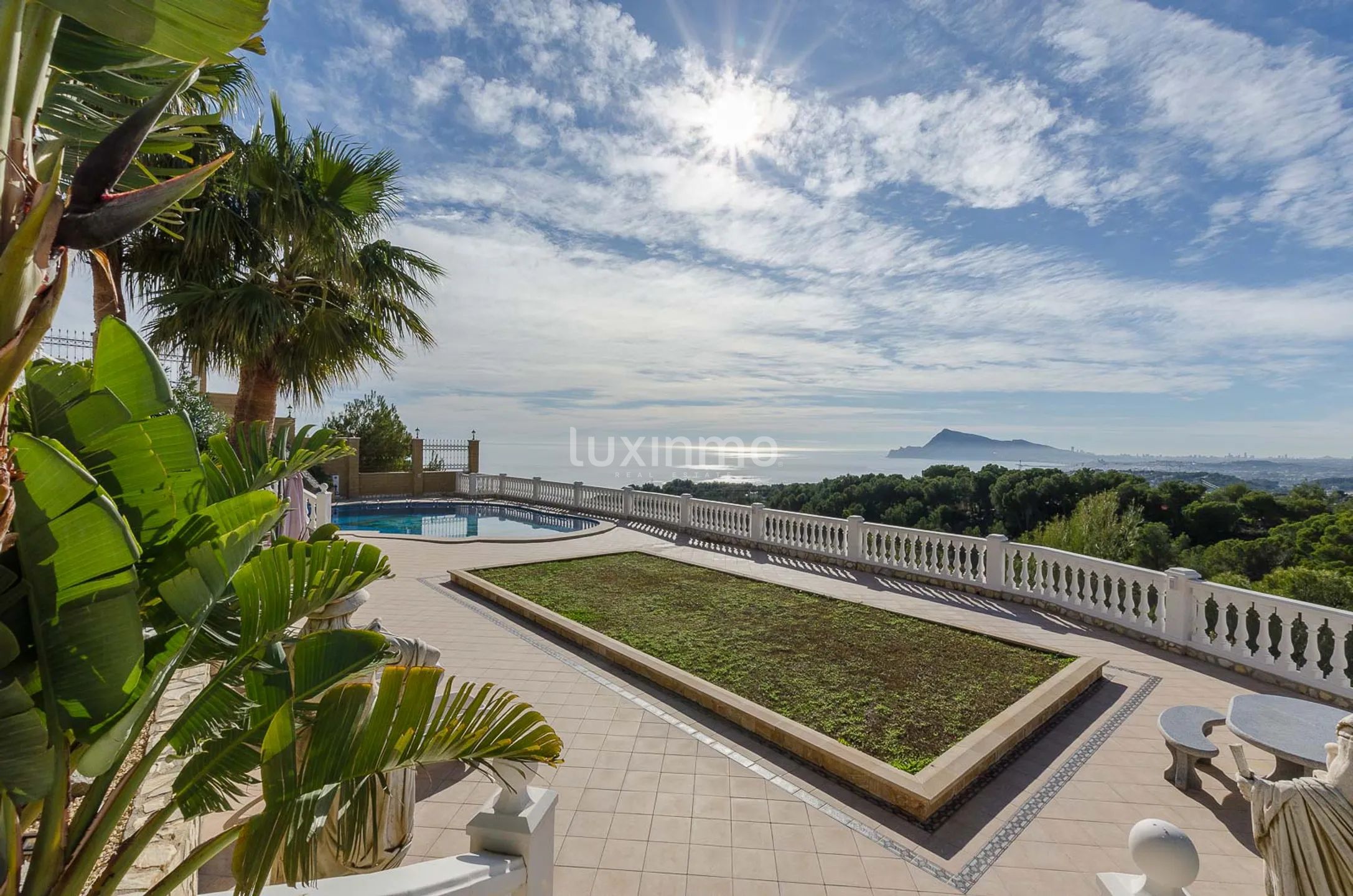 Luxury living experience in Altea — photo 20