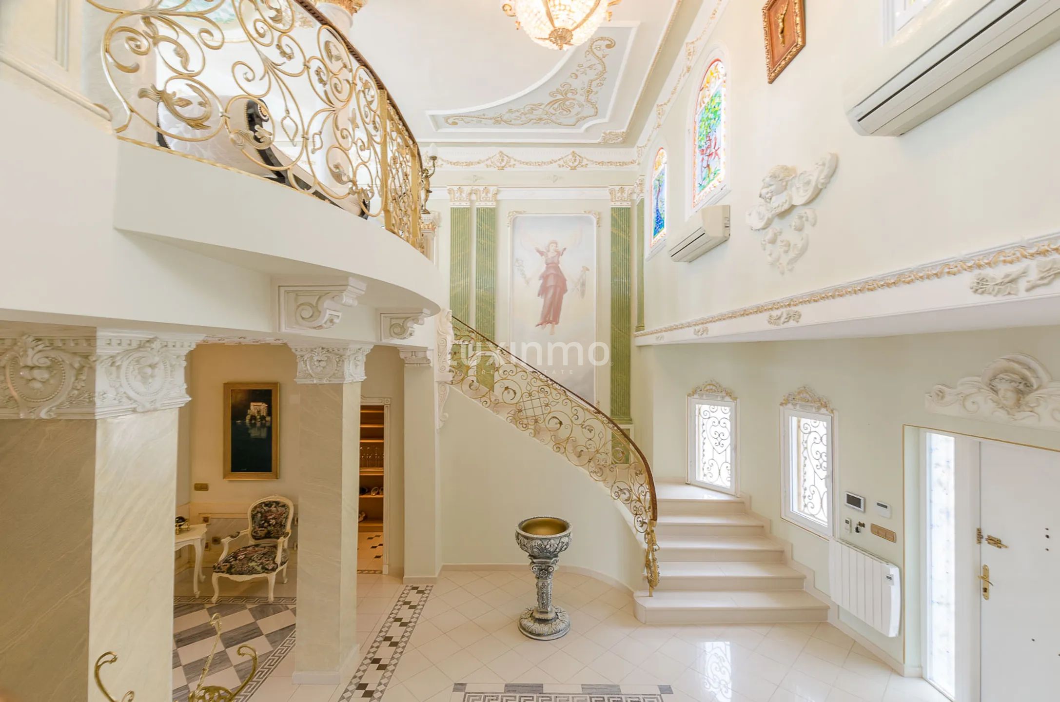 Luxury living experience in Altea — photo 16