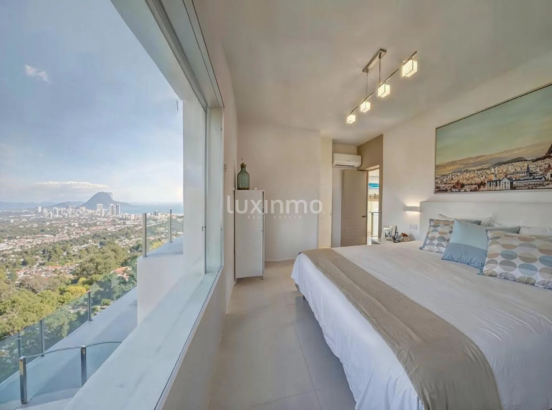 Impresionante villa contemporánea con vistas al mar en venta en Calpe — photo 39