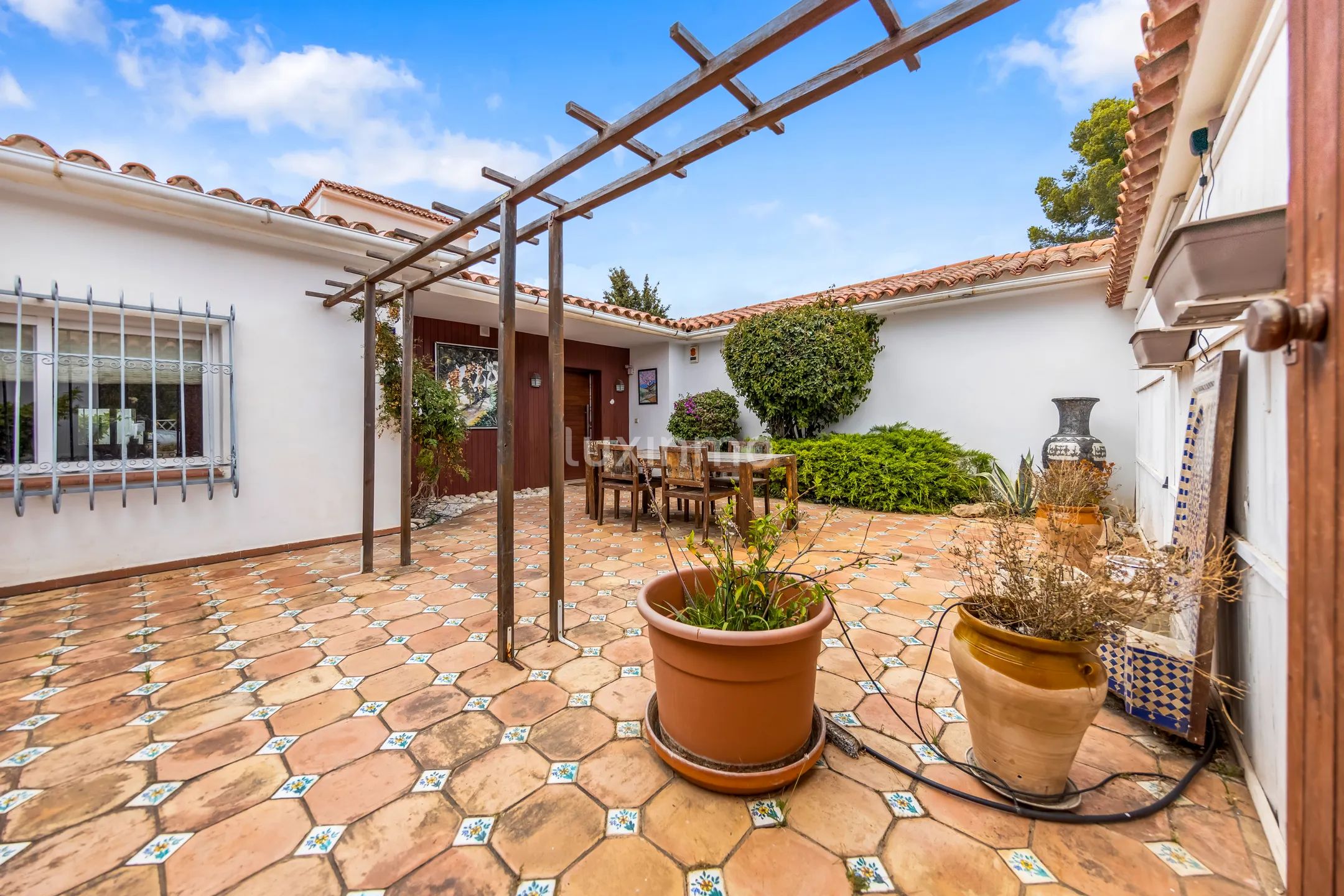 Charming Mediterranean detached villa with stunning sea and Altea views — photo 4
