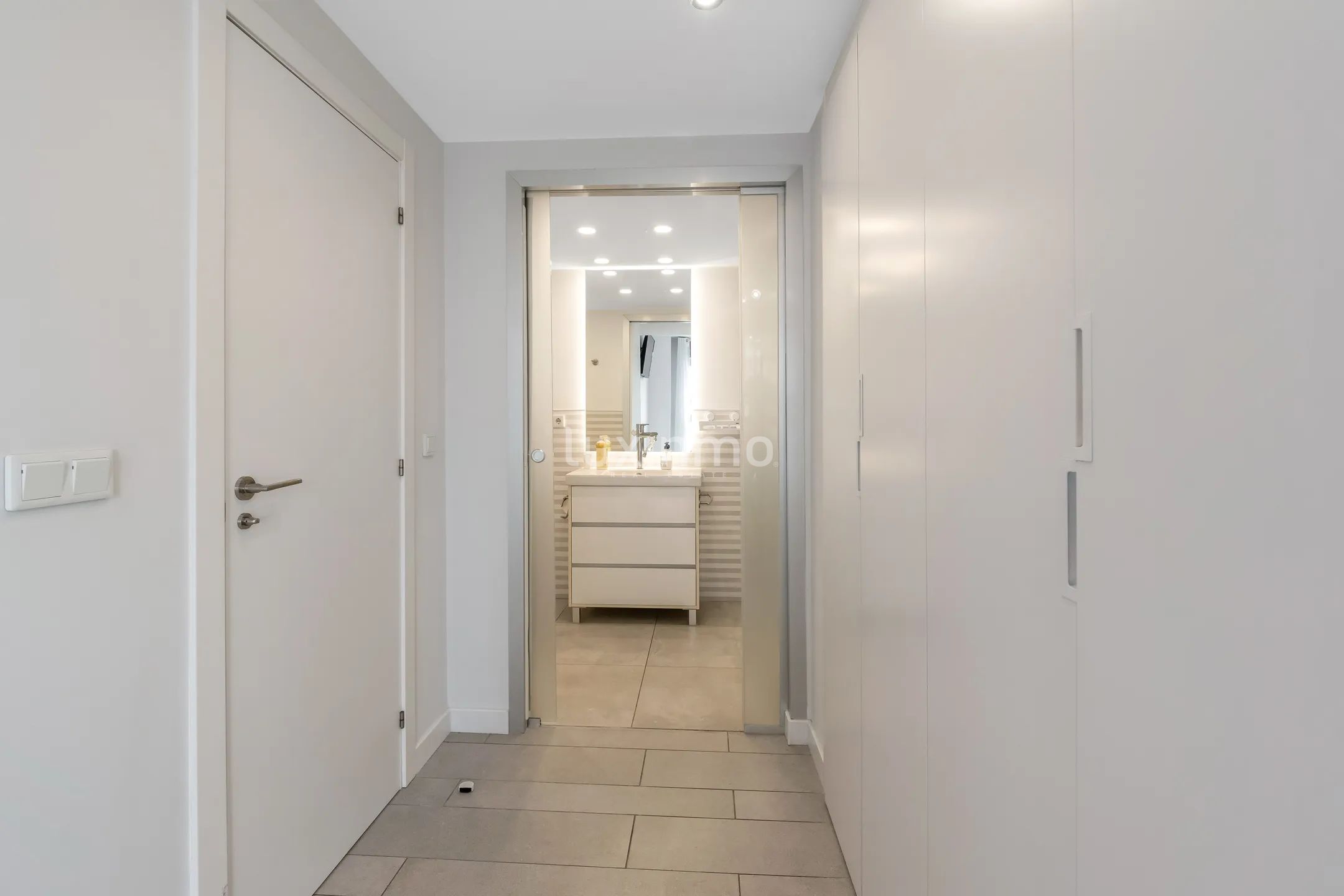 appartement avec vue sur la mer dans le quartier Pau5 Playa de San Juan — photo 15