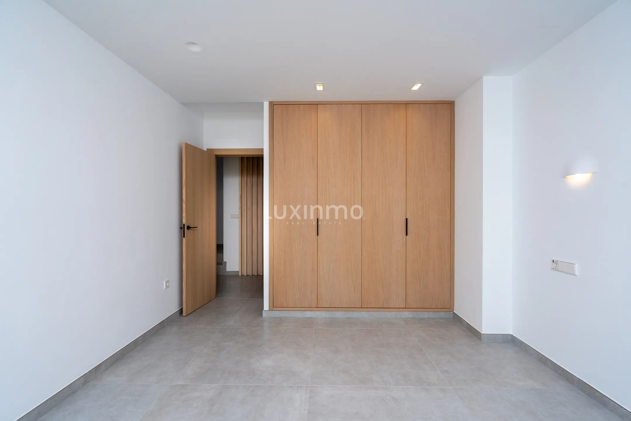 Oszałamiający nowoczesny dom wolnostojący z 3 sypialniami i widokiem na morze w Benimeit-Tabaira, Moraira — photo 19