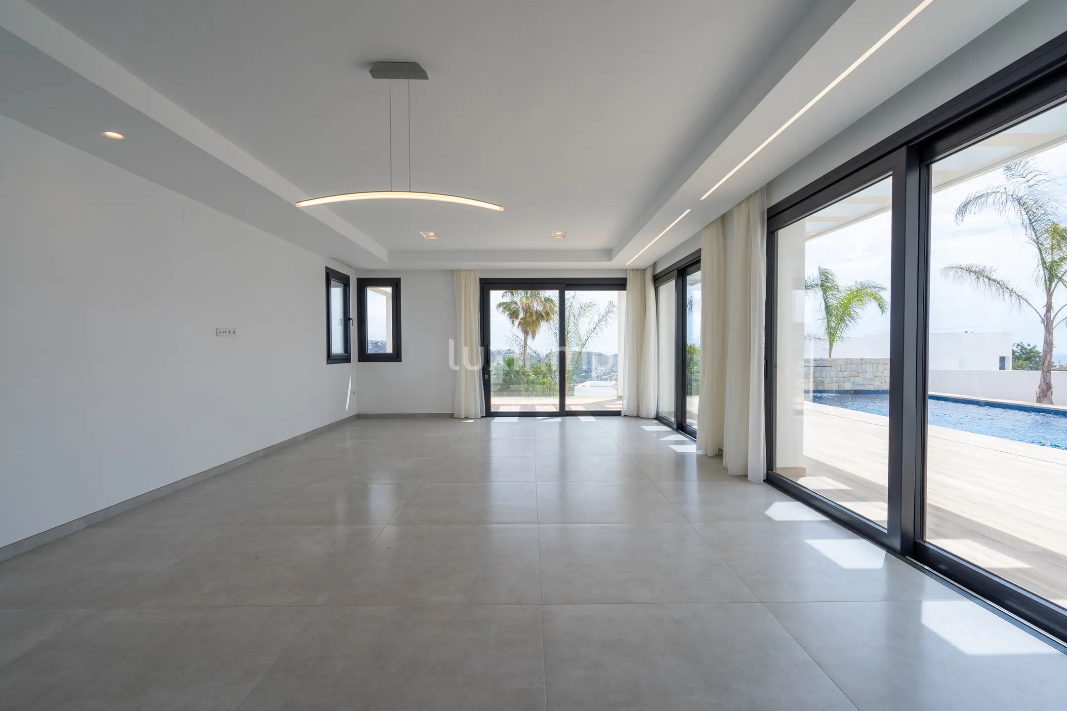 Oszałamiający nowoczesny dom wolnostojący z 3 sypialniami i widokiem na morze w Benimeit-Tabaira, Moraira — photo 15