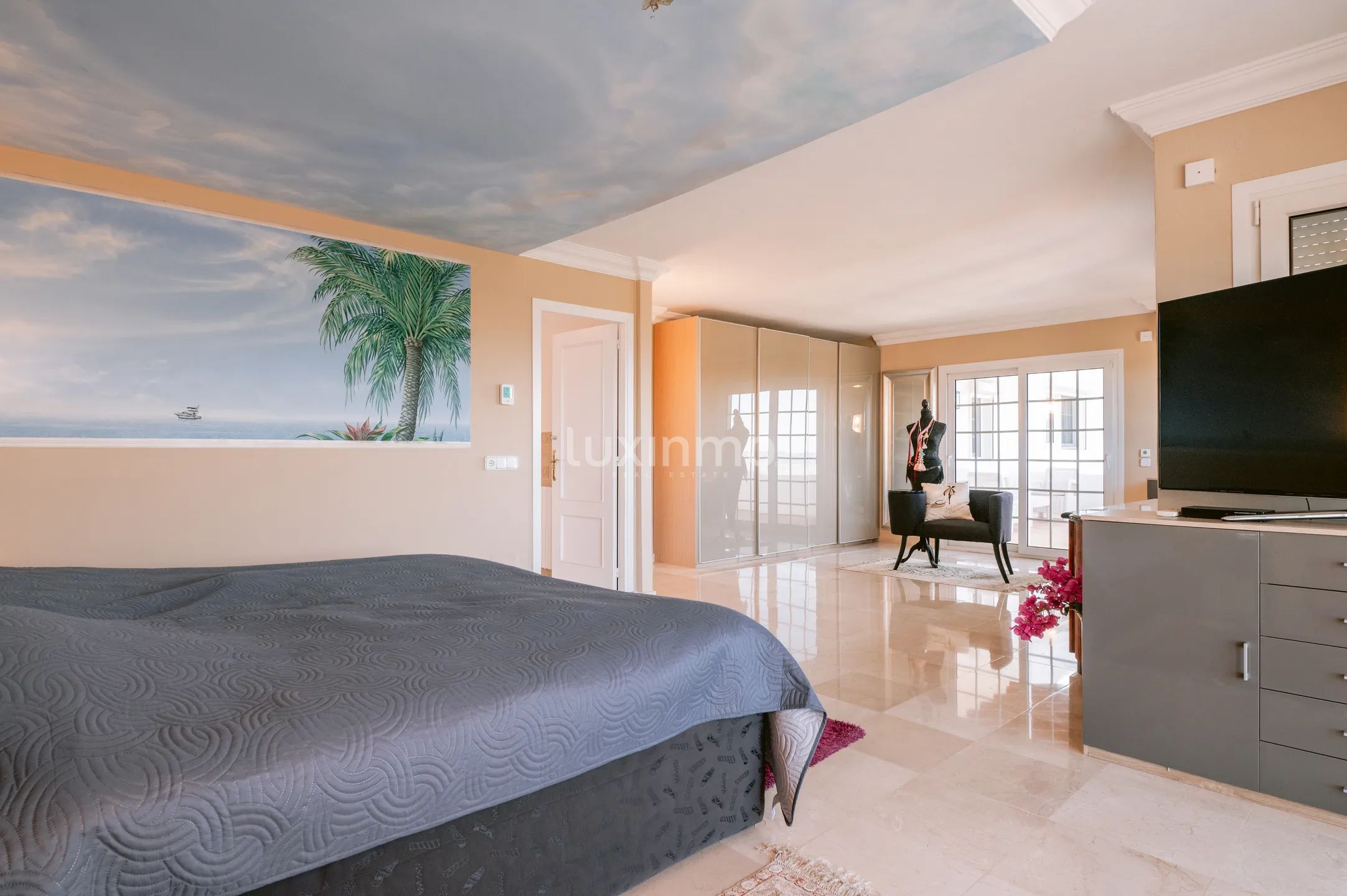 Потрясающая вилла с 7 спальнями и видом на море в Кан-Фурнет, Санта-Эулария — photo 10