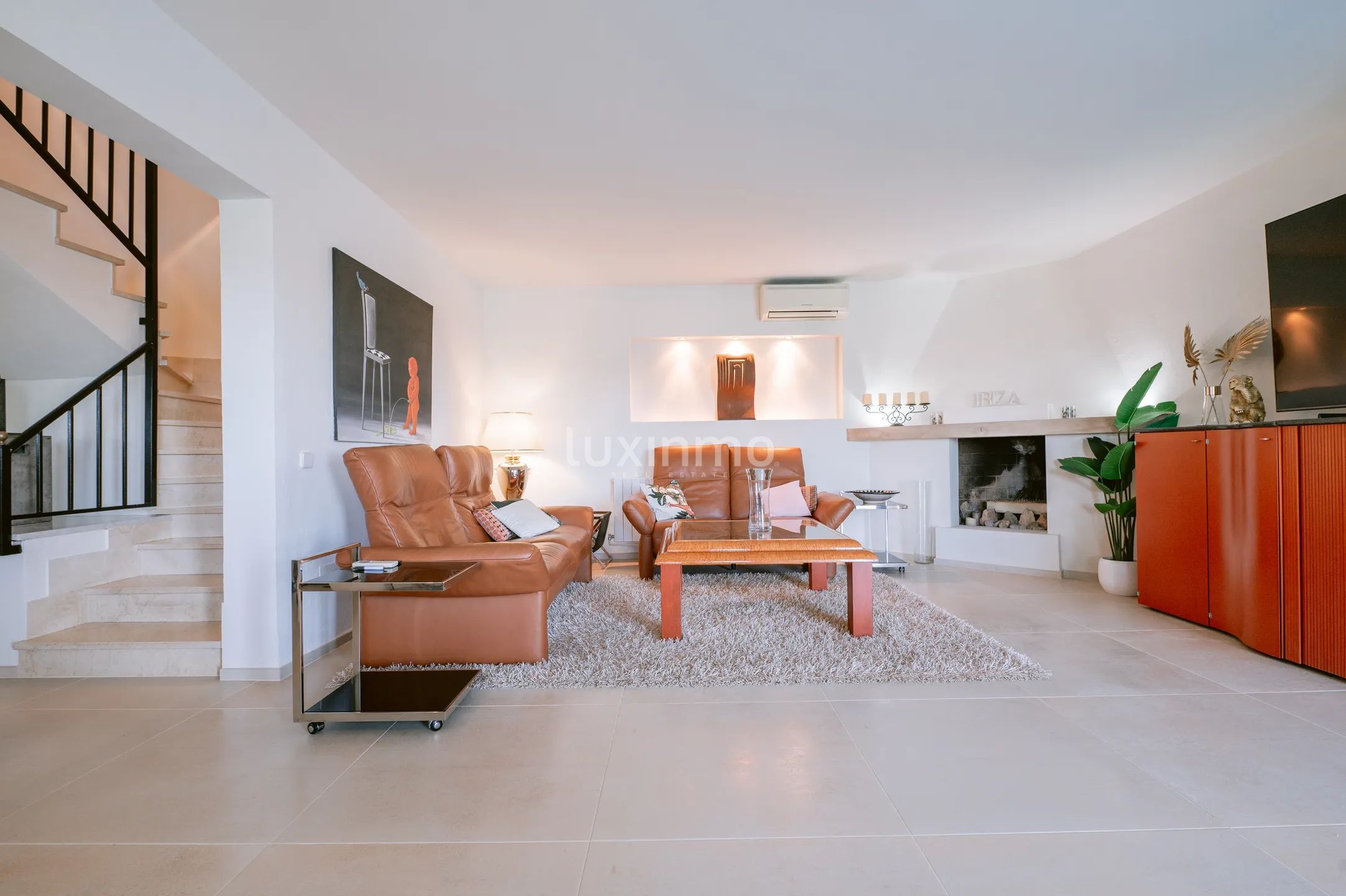 Потрясающая вилла с 7 спальнями и видом на море в Кан-Фурнет, Санта-Эулария — photo 9