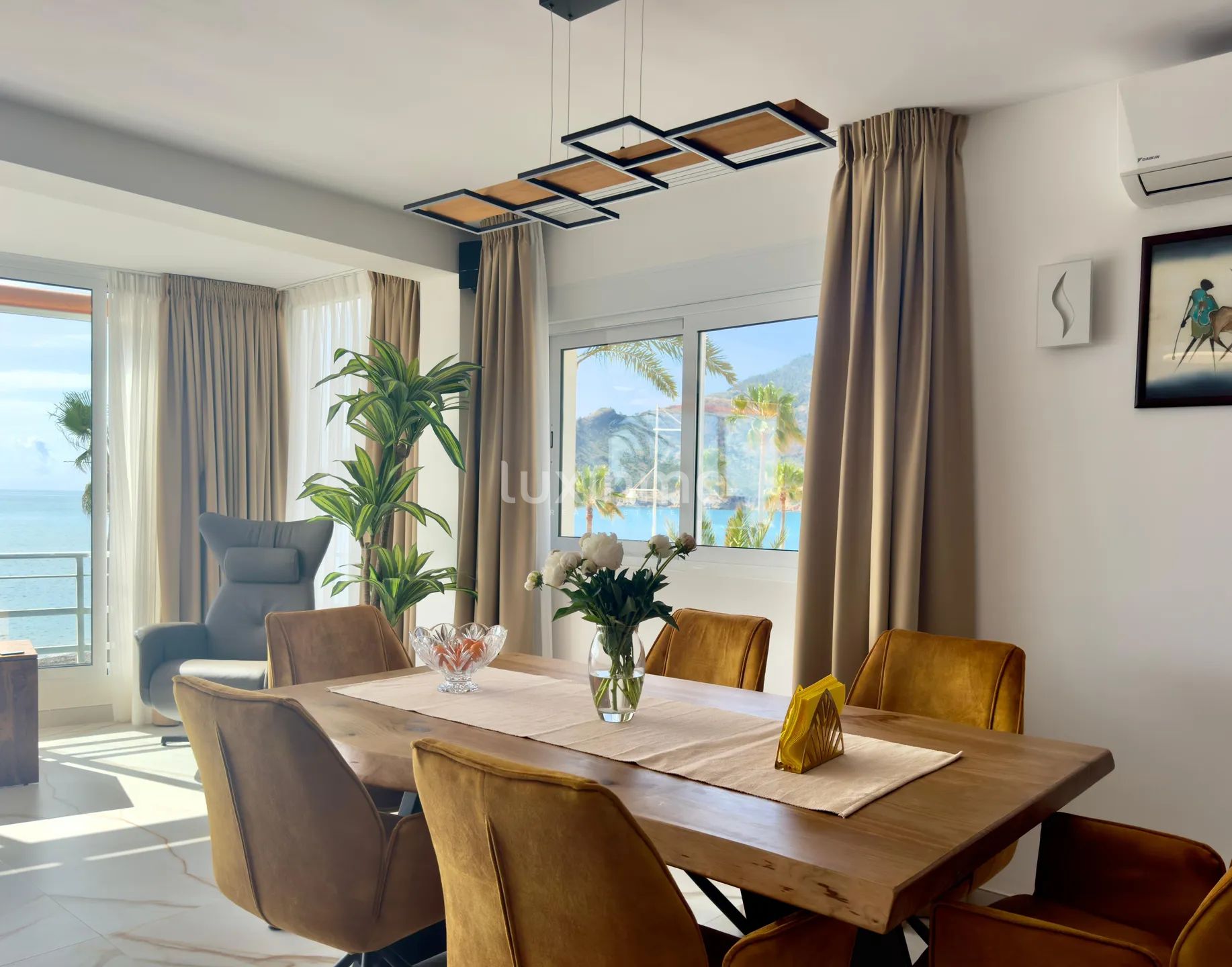 Appartement moderne en bord de mer avec vue imprenable à Albir — photo 2