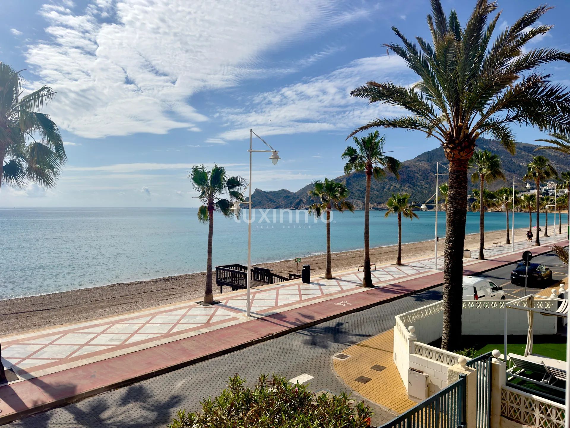 Appartement moderne en bord de mer avec vue imprenable à Albir — photo 8