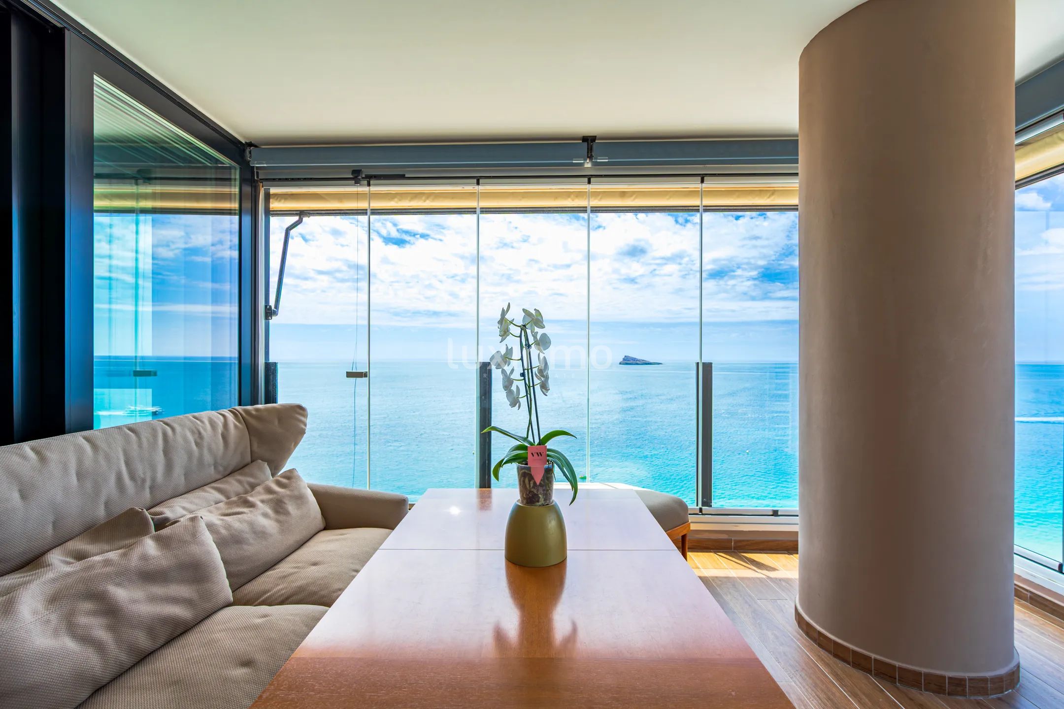 Stunning flat with open views to the sea in Playa de Levante Benidorm — photo 11