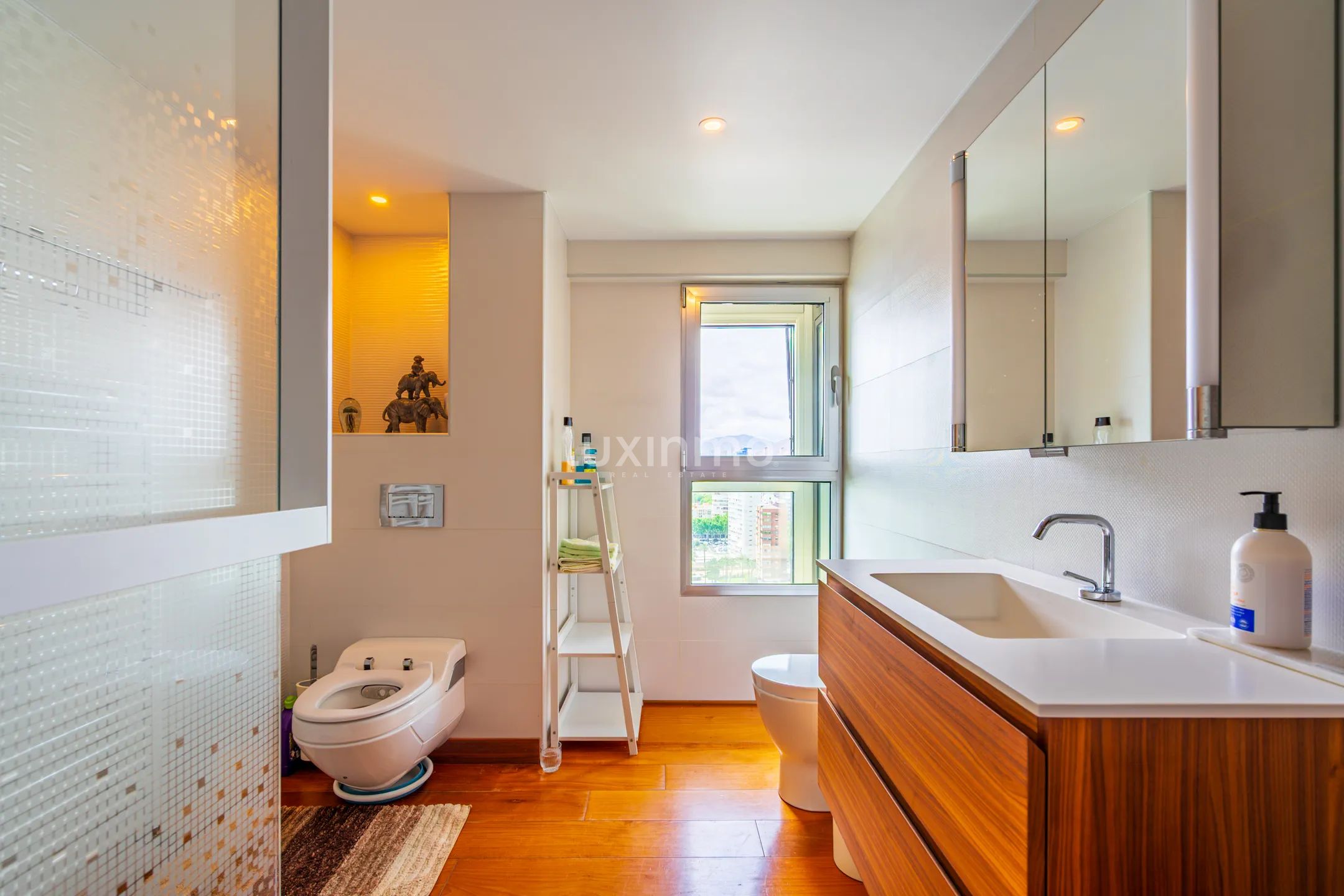 Stunning flat with open views to the sea in Playa de Levante Benidorm — photo 20