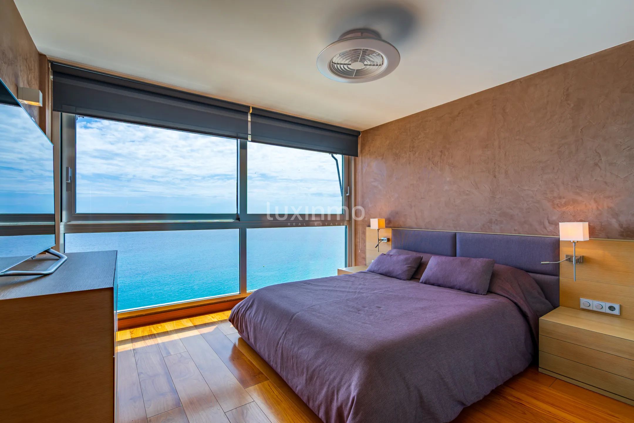 Stunning flat with open views to the sea in Playa de Levante Benidorm — photo 22