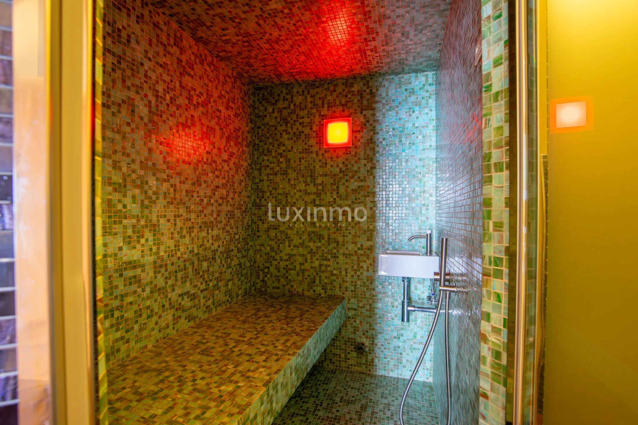 Stunning flat with open views to the sea in Playa de Levante Benidorm — photo 30