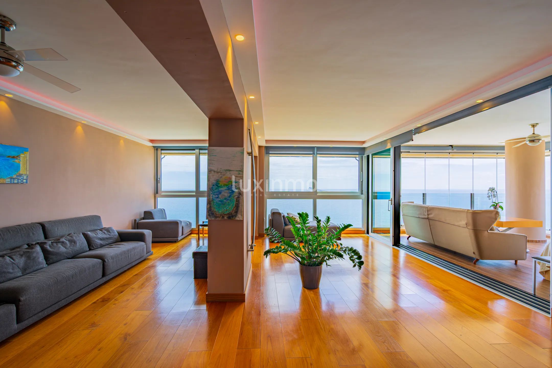 Stunning flat with open views to the sea in Playa de Levante Benidorm — photo 7