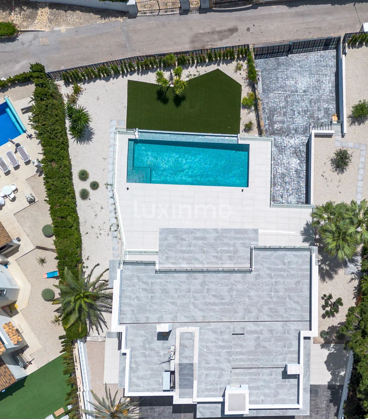 Villa moderna de lujo en segunda línea de mar en Calpe — photo 56