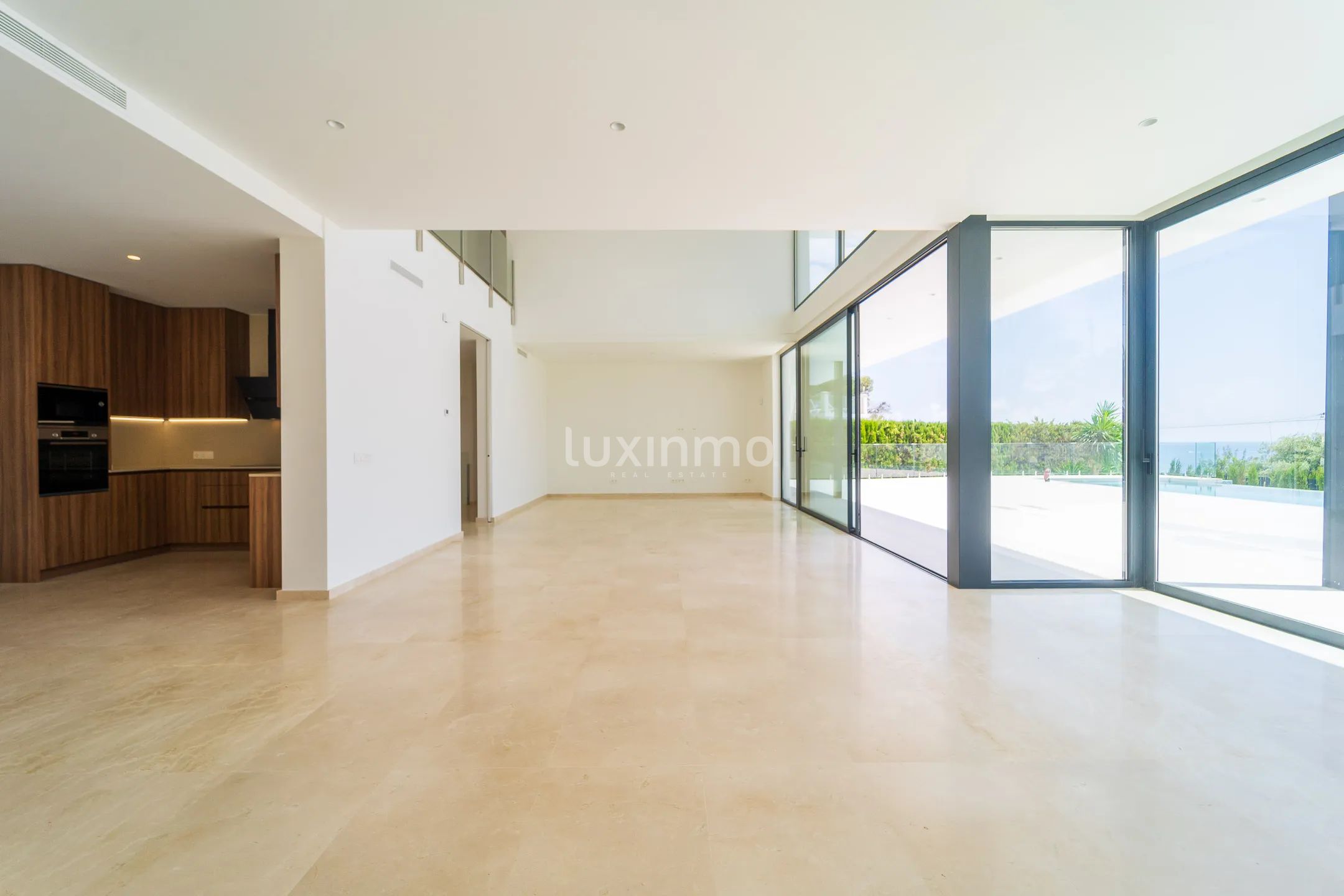 Luxury modern villa on the second line of the sea in Calpe — photo 9