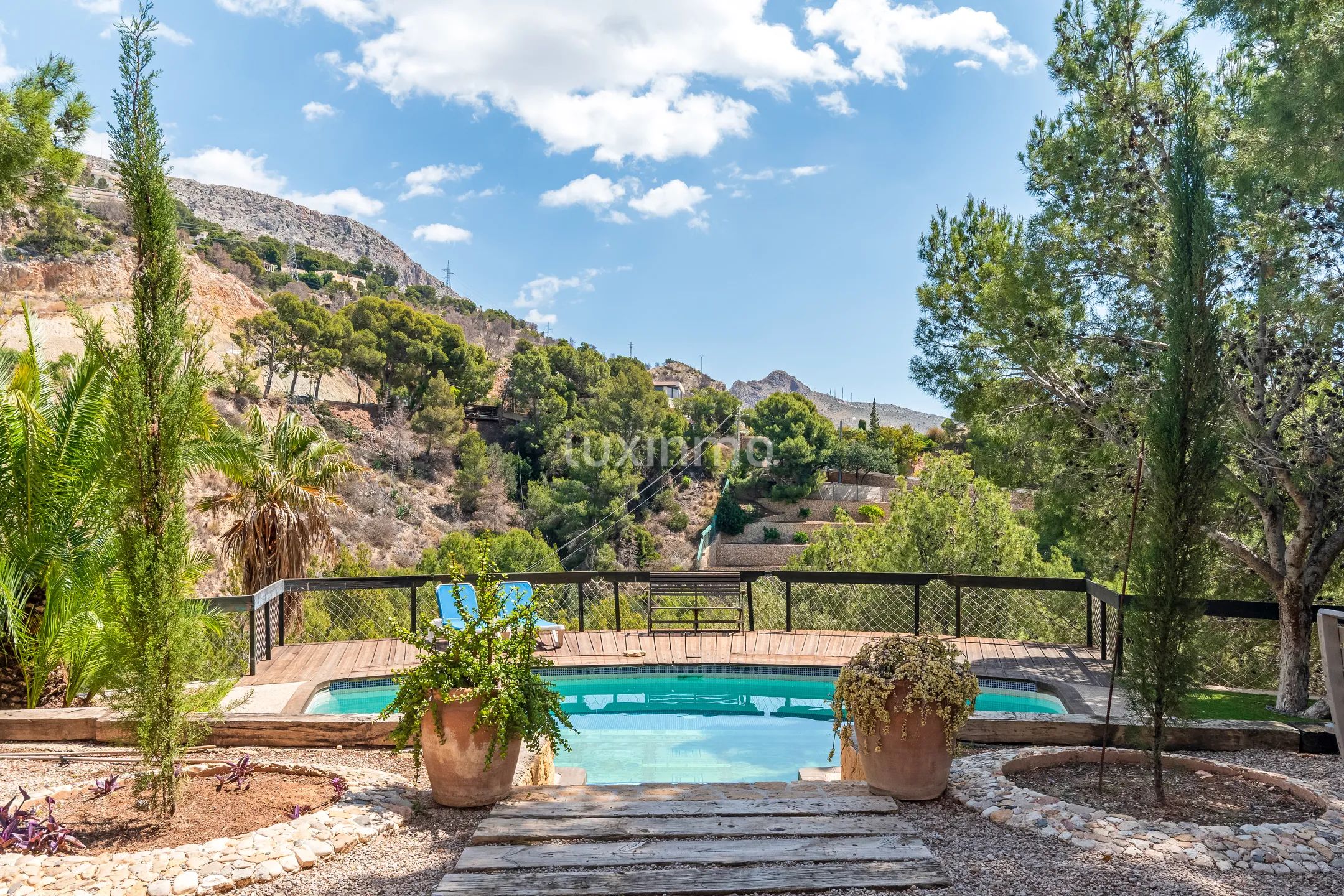 Impressive villa with sea views in Mascarat — photo 4