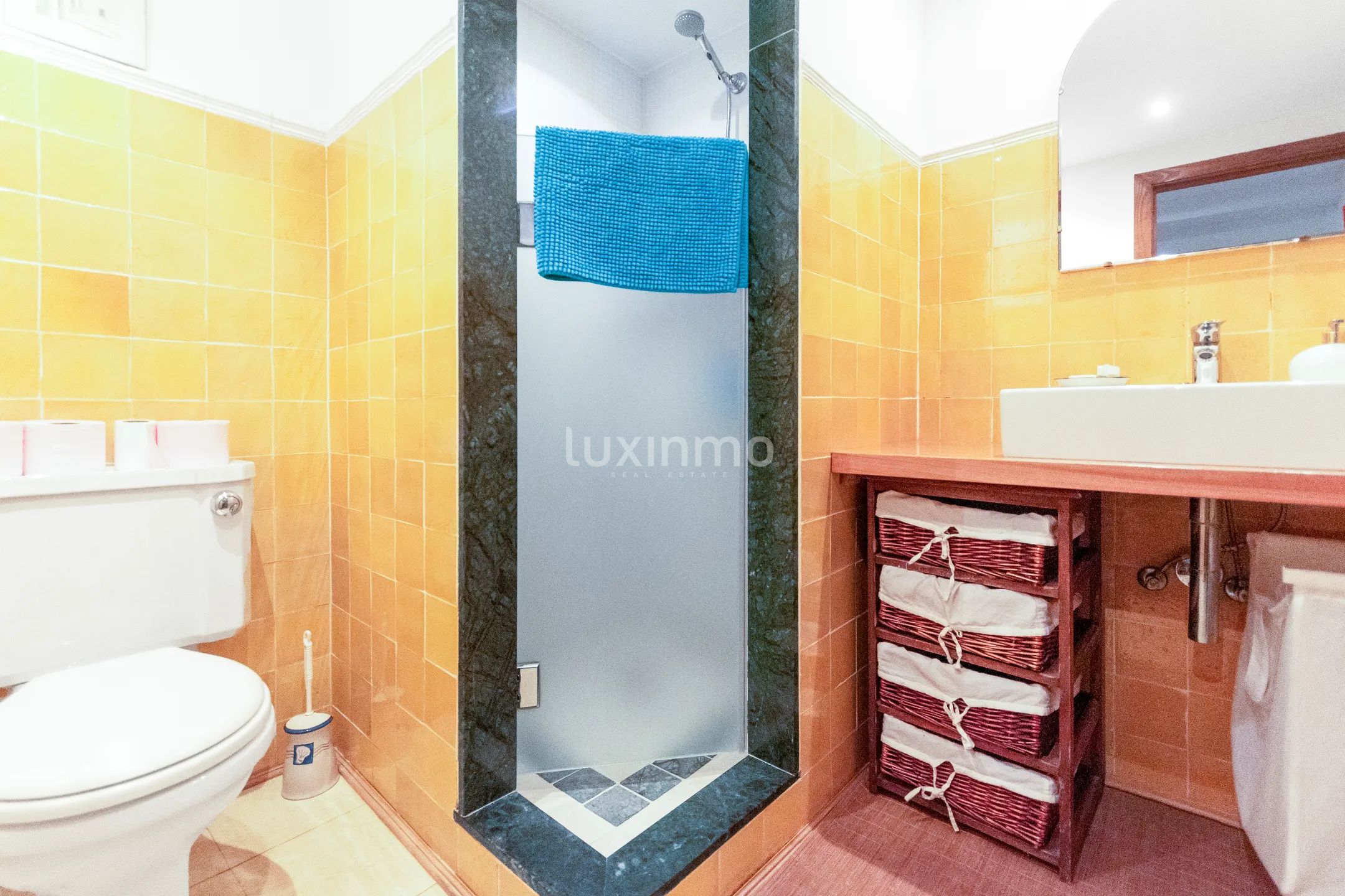 Impressionnante villa avec vue sur la mer à Mascarat — photo 44