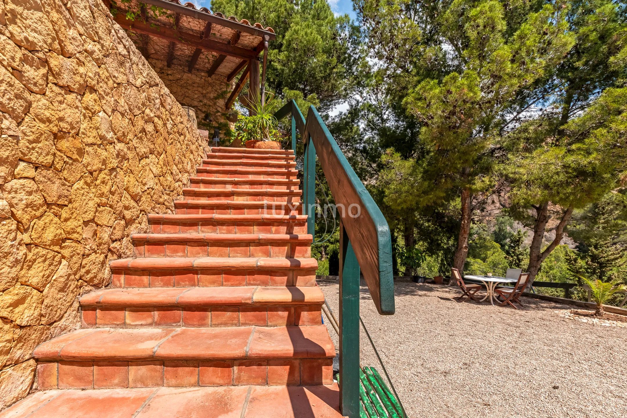 Impressionnante villa avec vue sur la mer à Mascarat — photo 52