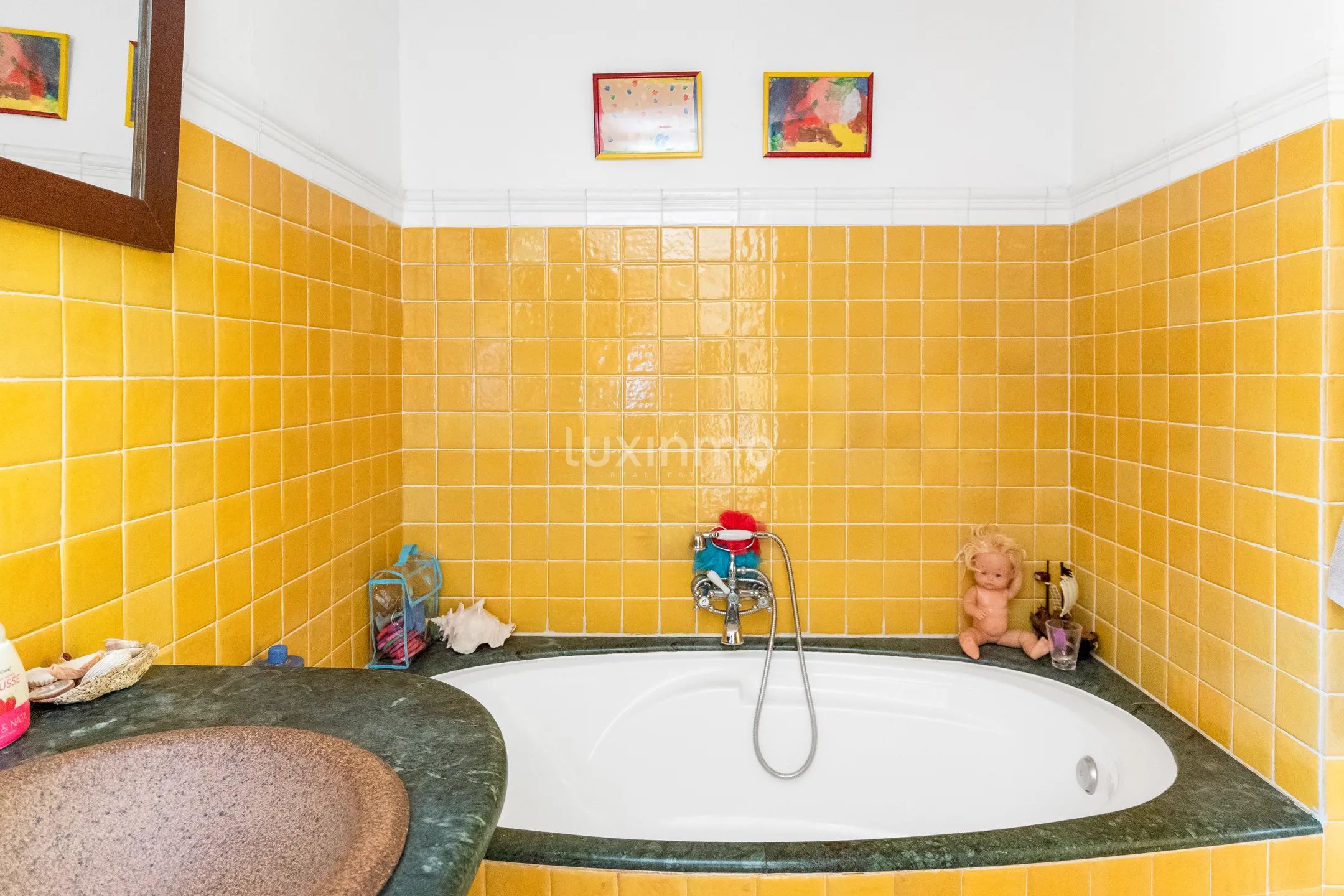 Impressive villa with sea views in Mascarat — photo 35