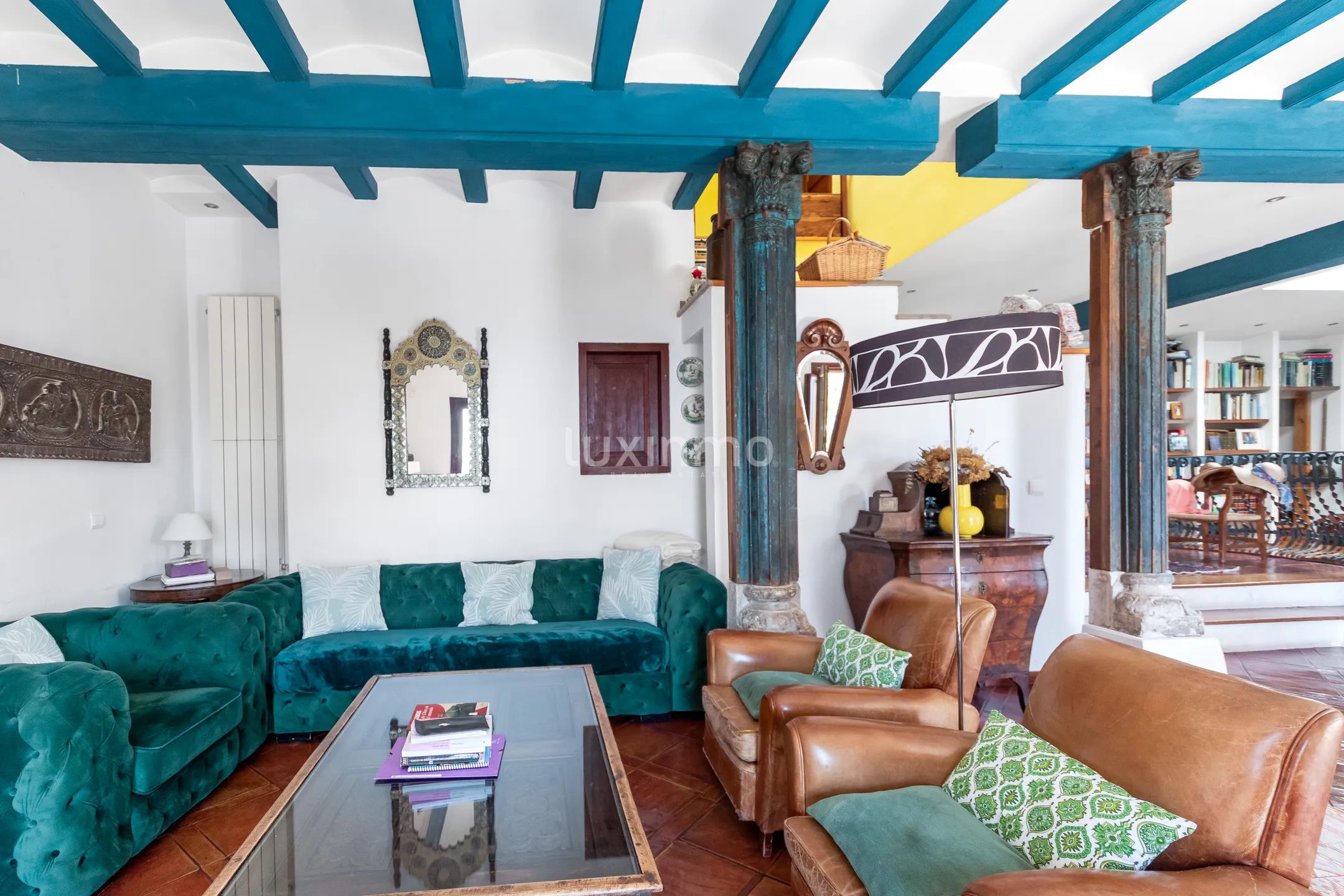 Impressive villa with sea views in Mascarat — photo 21