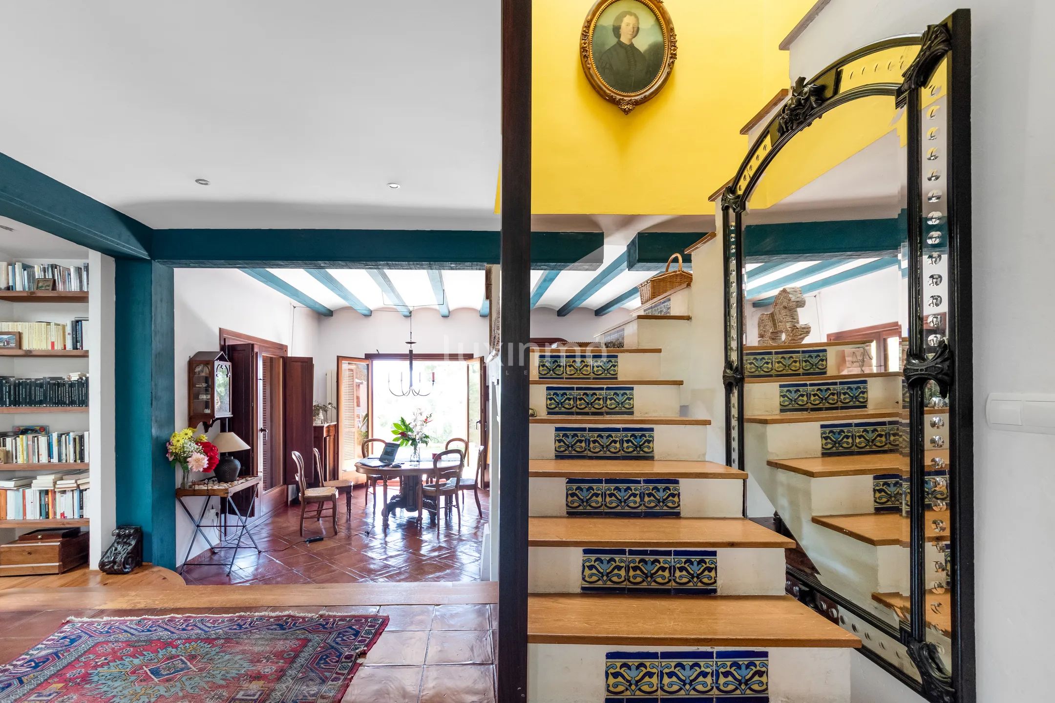 Impressive villa with sea views in Mascarat — photo 12