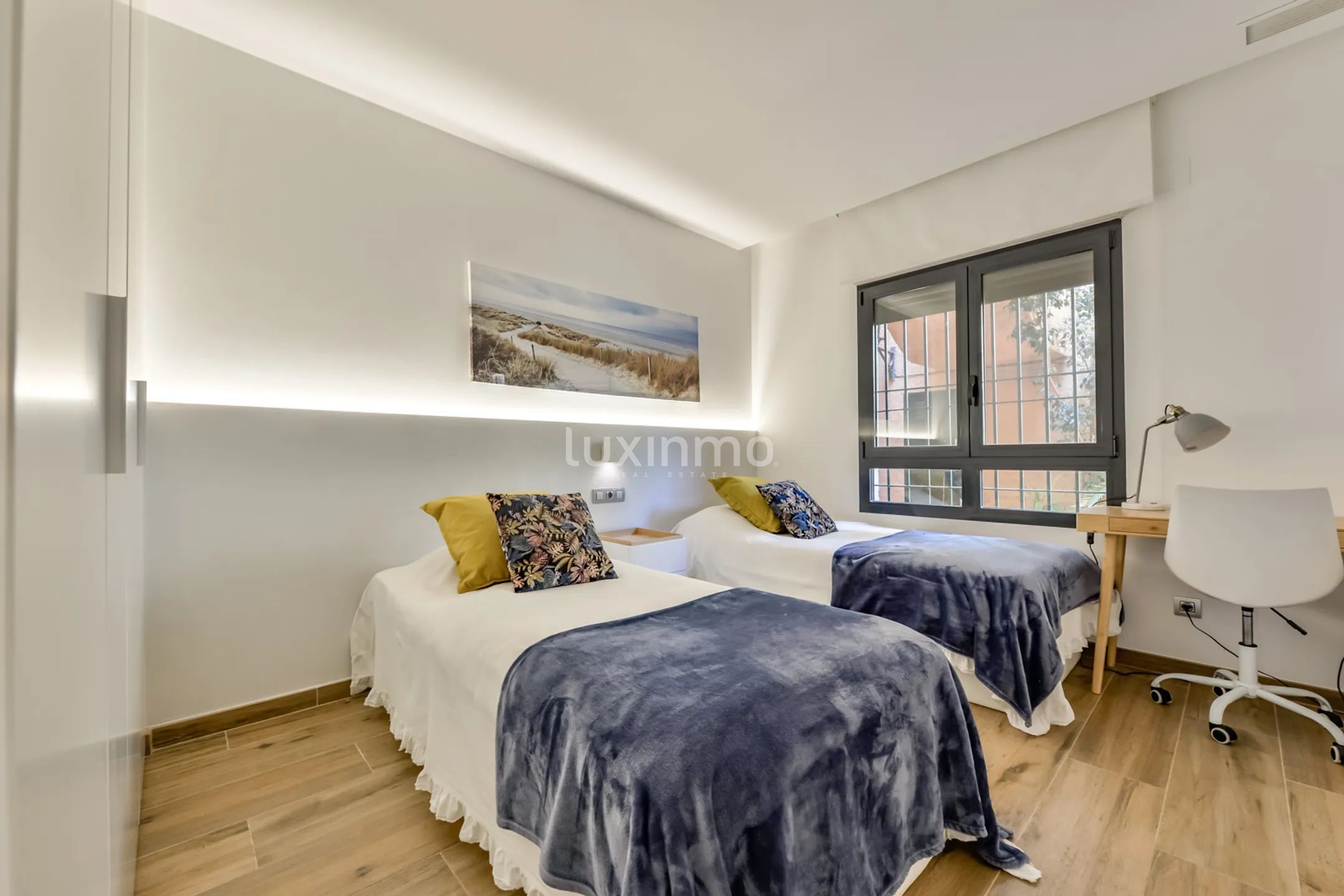 Nowoczesny apartament z 2 sypialniami i widokiem na morze w Mascarat, Altea — photo 7