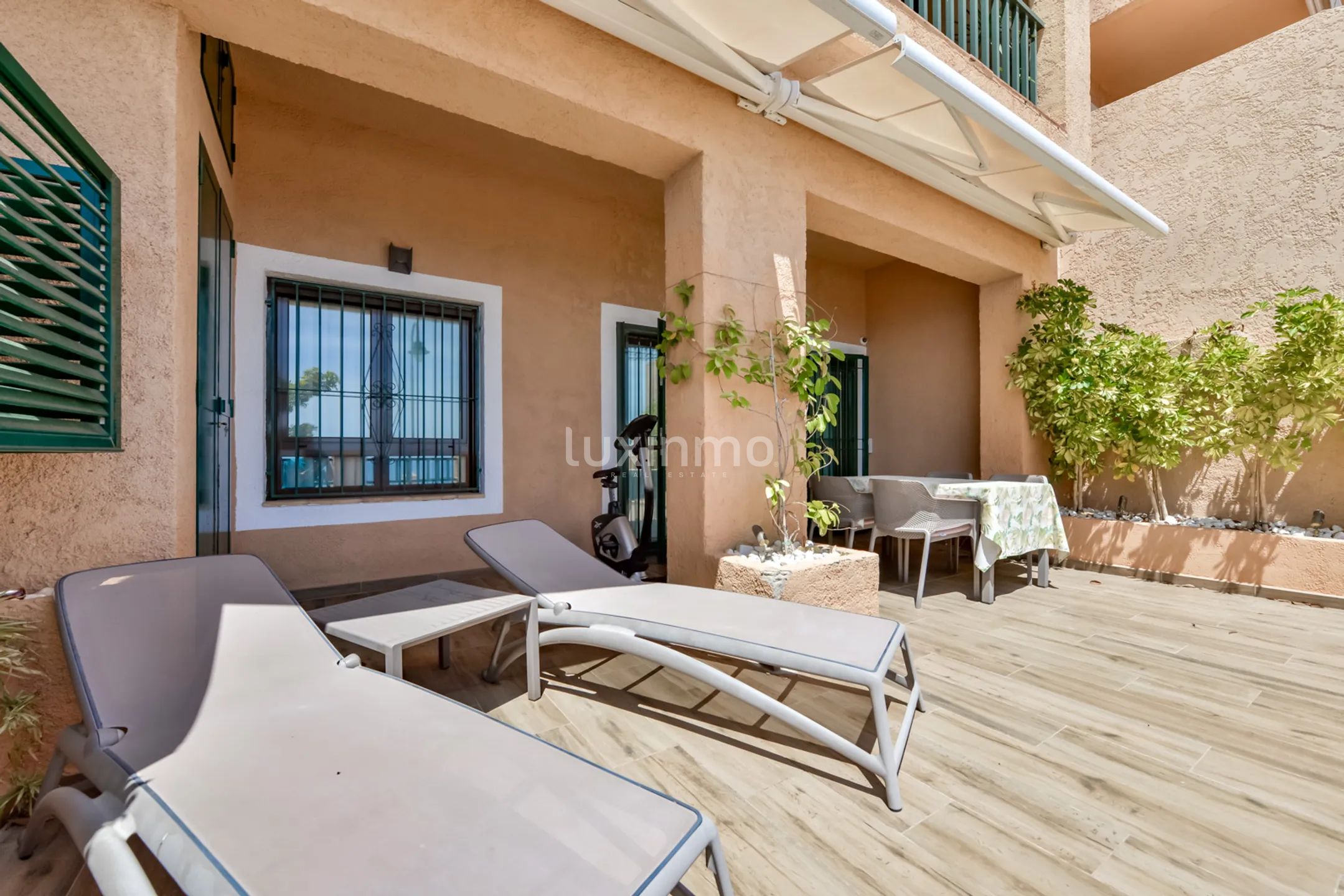 Nowoczesny apartament z 2 sypialniami i widokiem na morze w Mascarat, Altea — photo 21