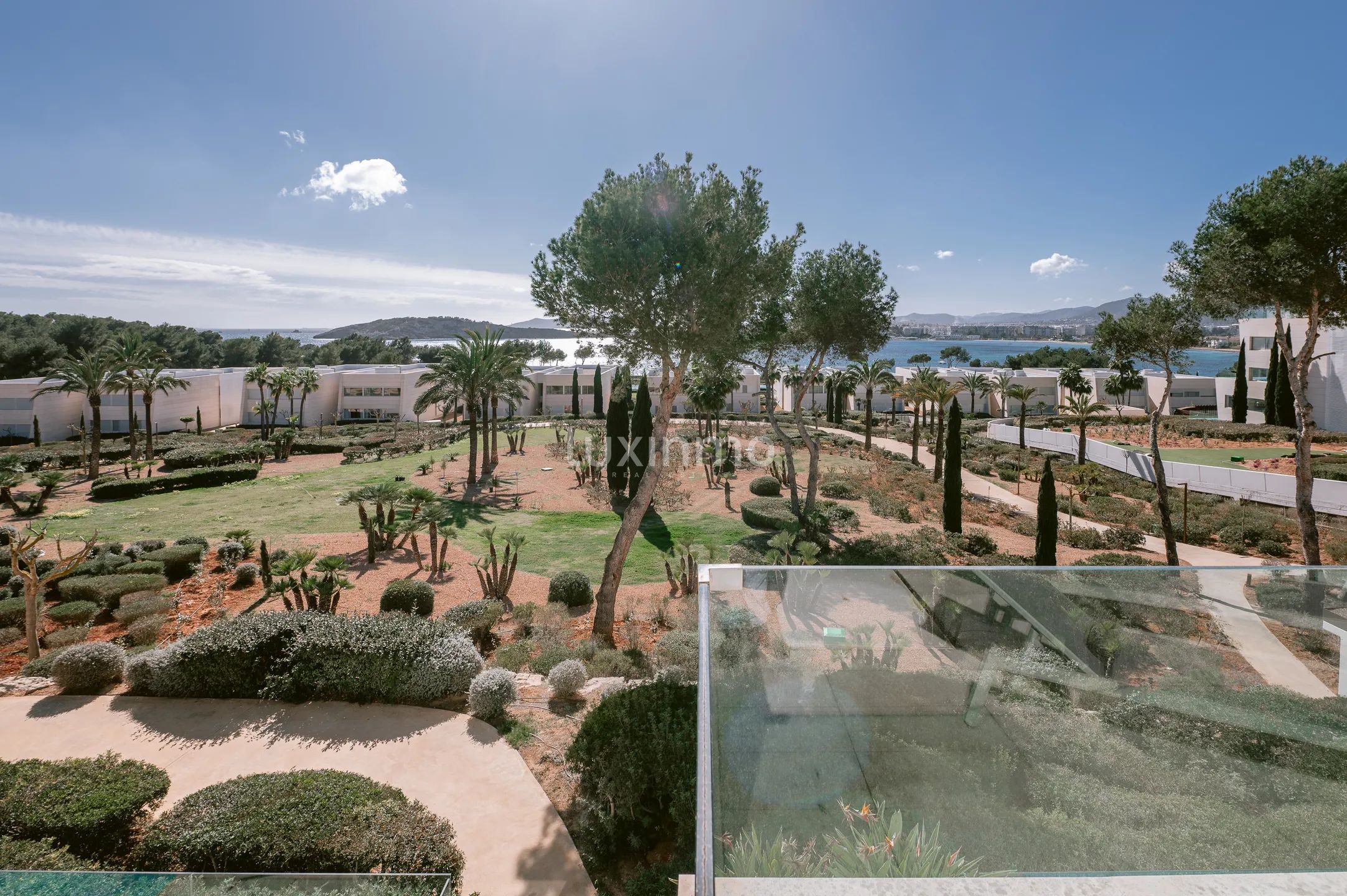 Luksusowy apartament z 3 sypialniami i widokiem na morze w Cap Martinet, Santa Eulària — photo 28