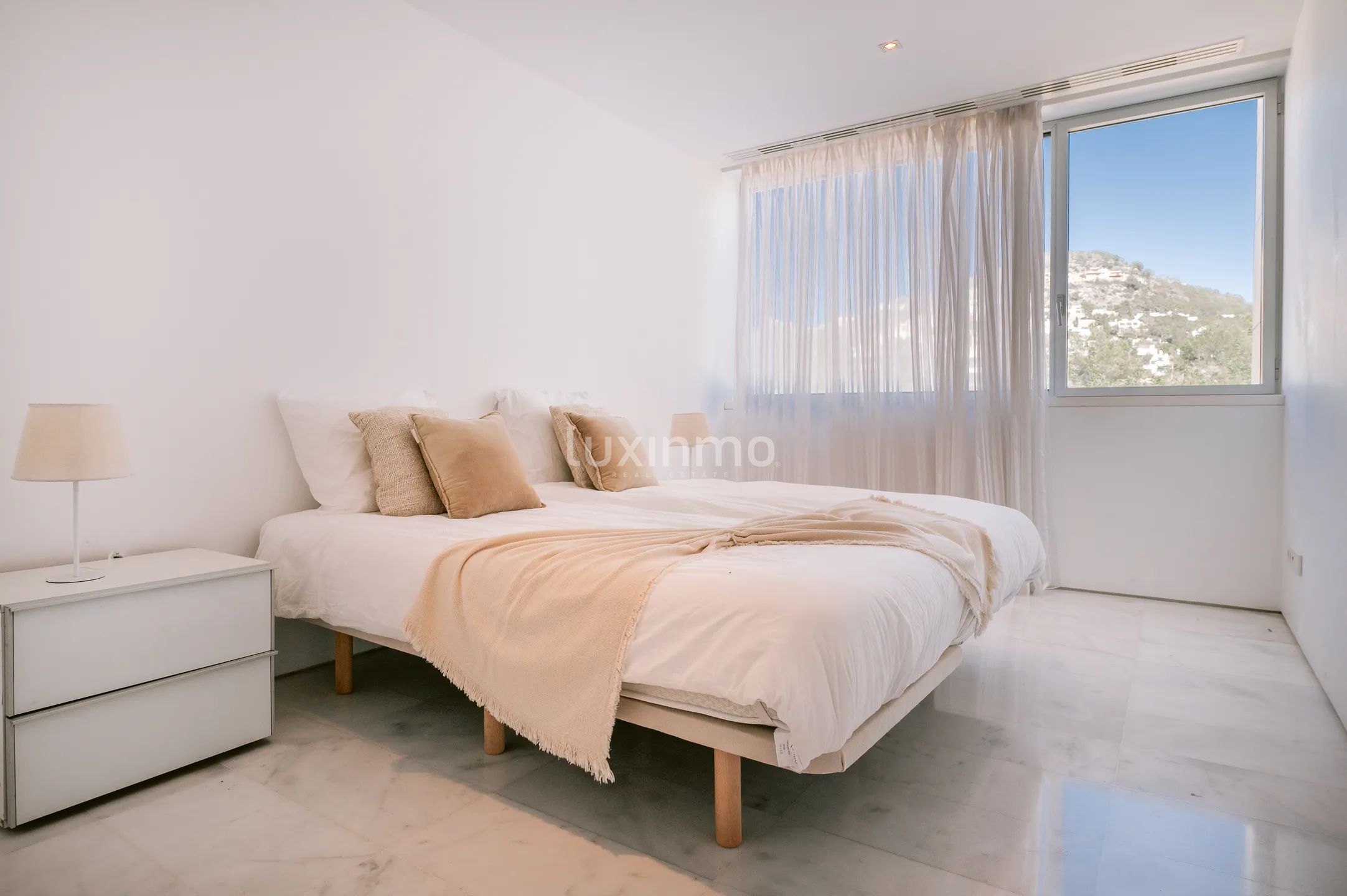 Luksusowy apartament z 3 sypialniami i widokiem na morze w Cap Martinet, Santa Eulària — photo 18