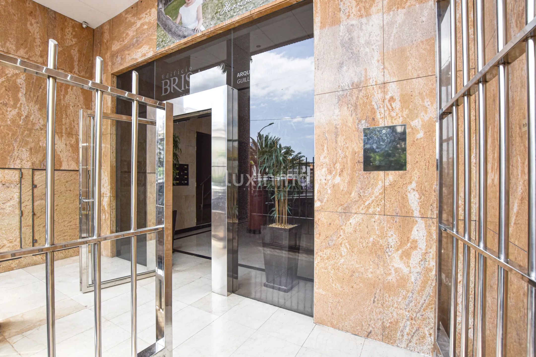 Flat with panoramic views for sale in Calpe — photo 2