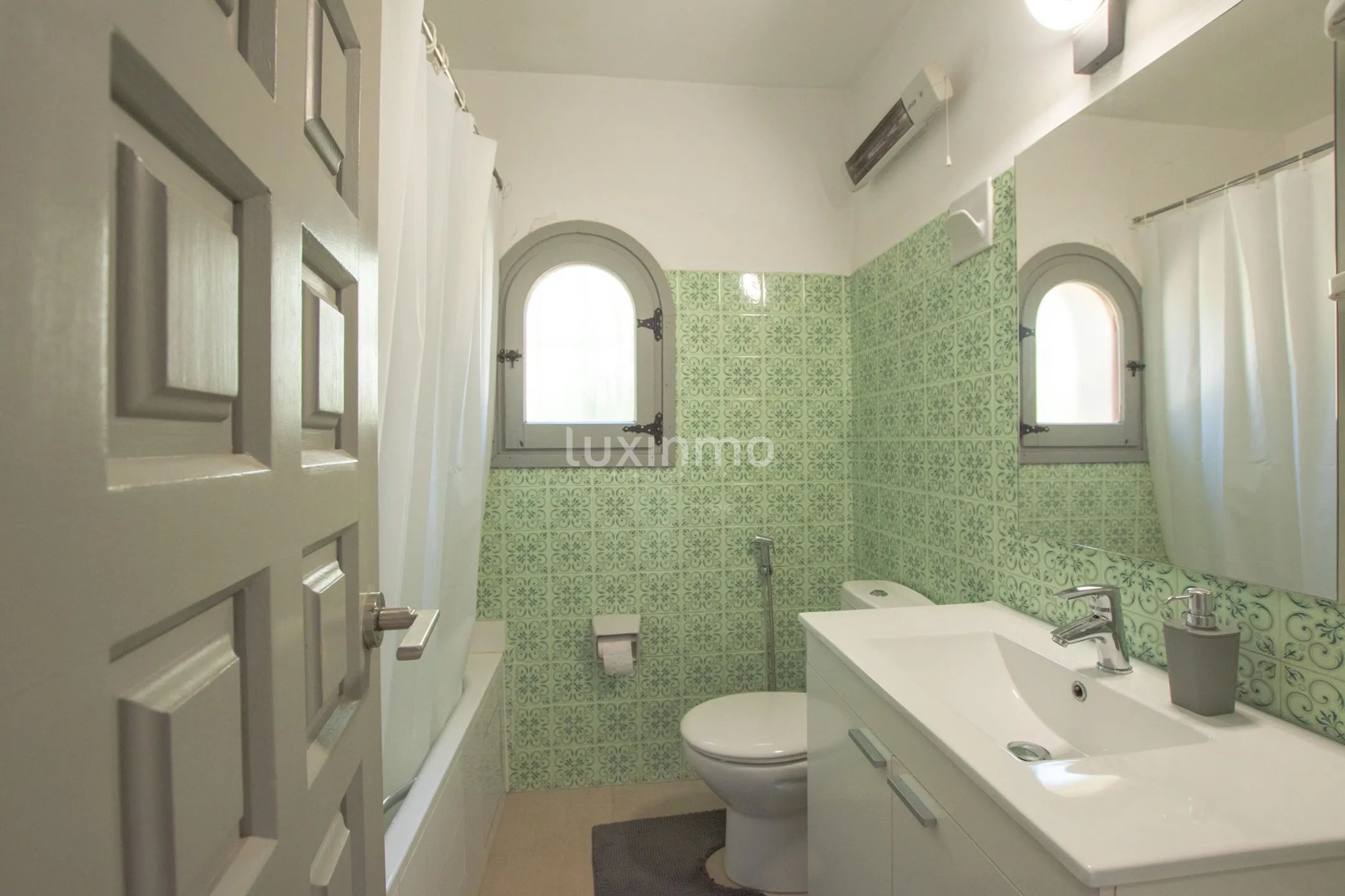 Частный дом с панорамным видом на продажу в Кальпе — photo 32