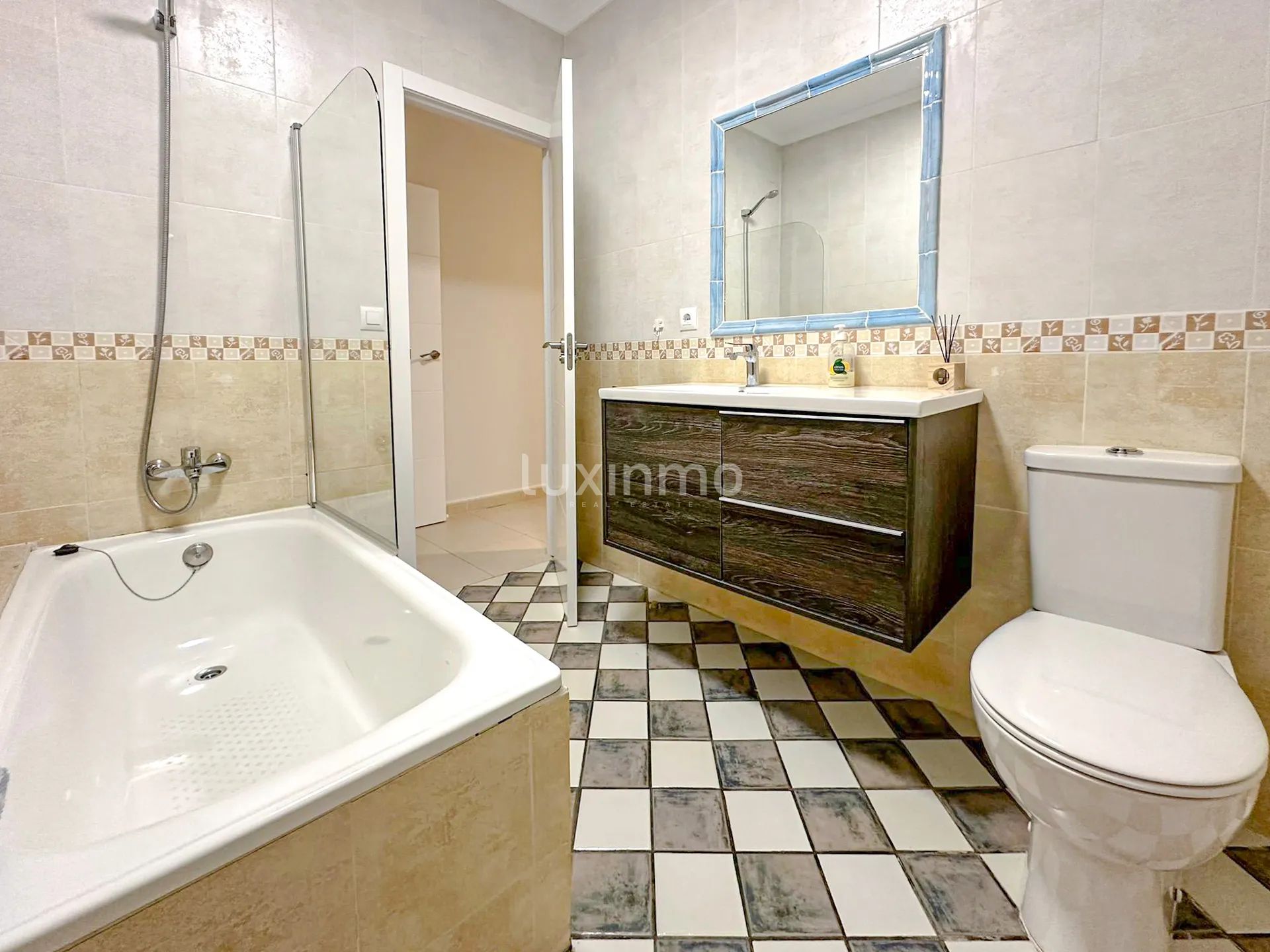 Апартаменты Seaview в частном жилом доме — photo 12