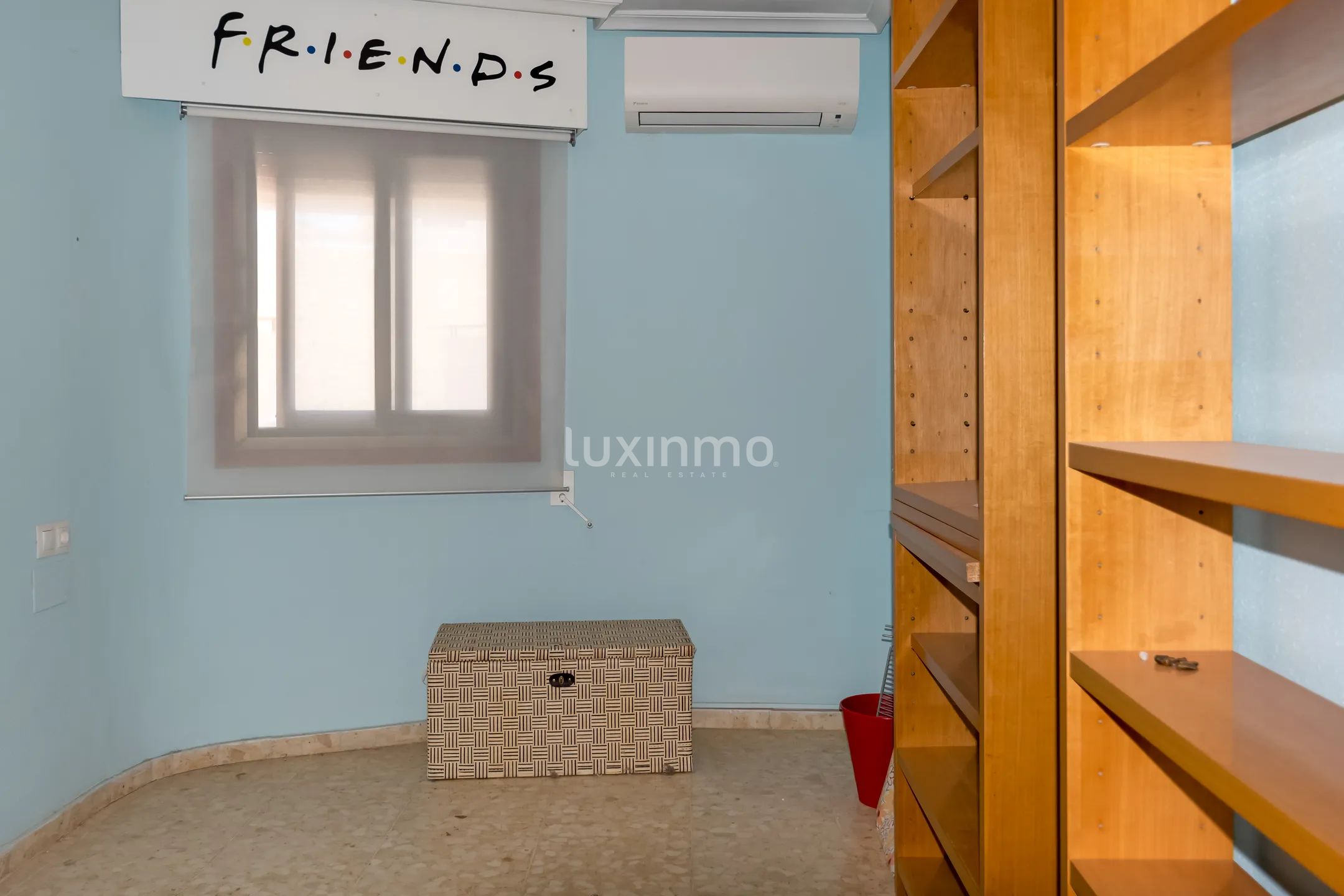 First line penthouse with sea views in playa de Poniente — photo 21