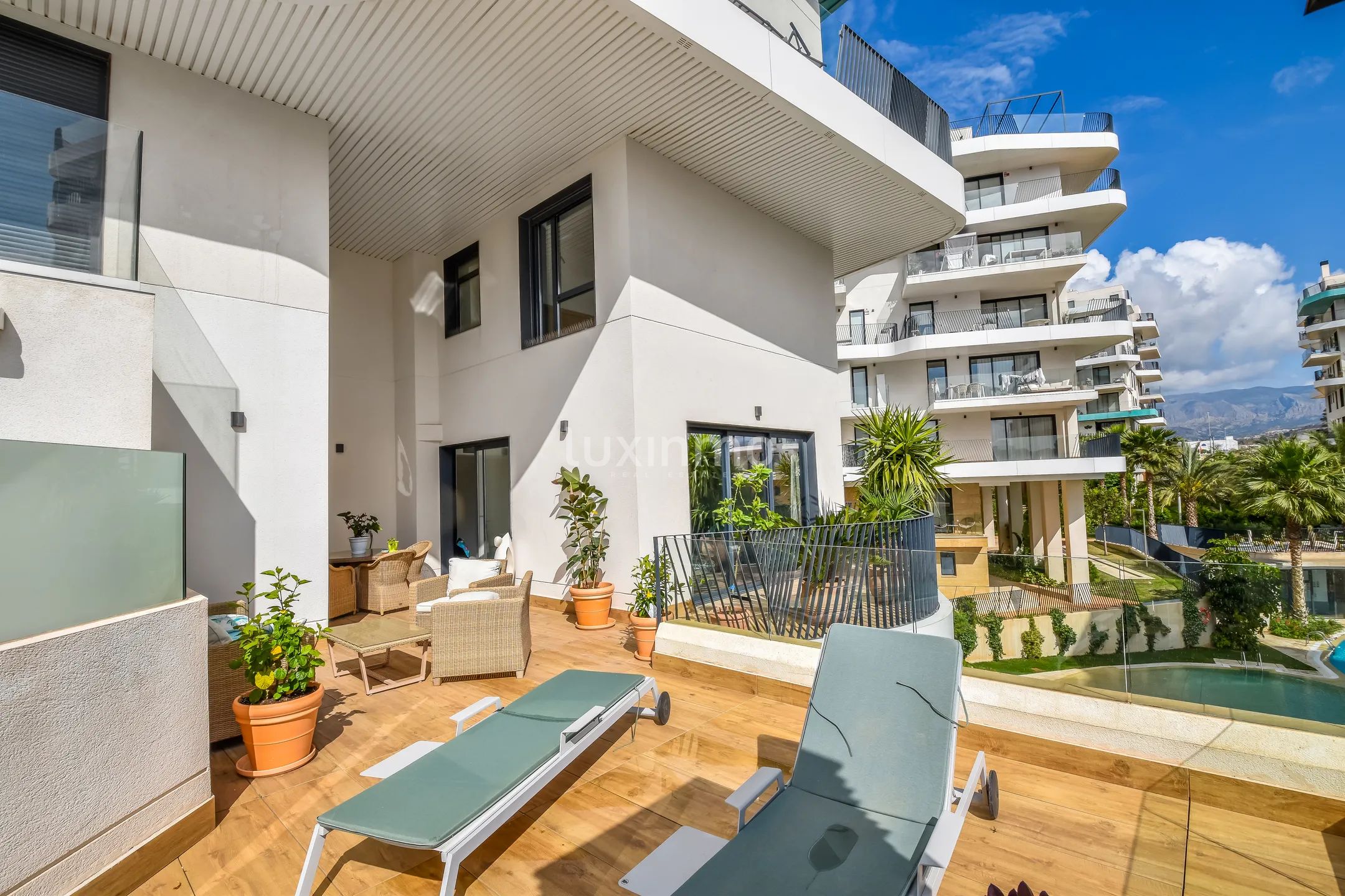 Stunning Modern Duplex for Sale Near Beach in Villajoyosa — photo 27