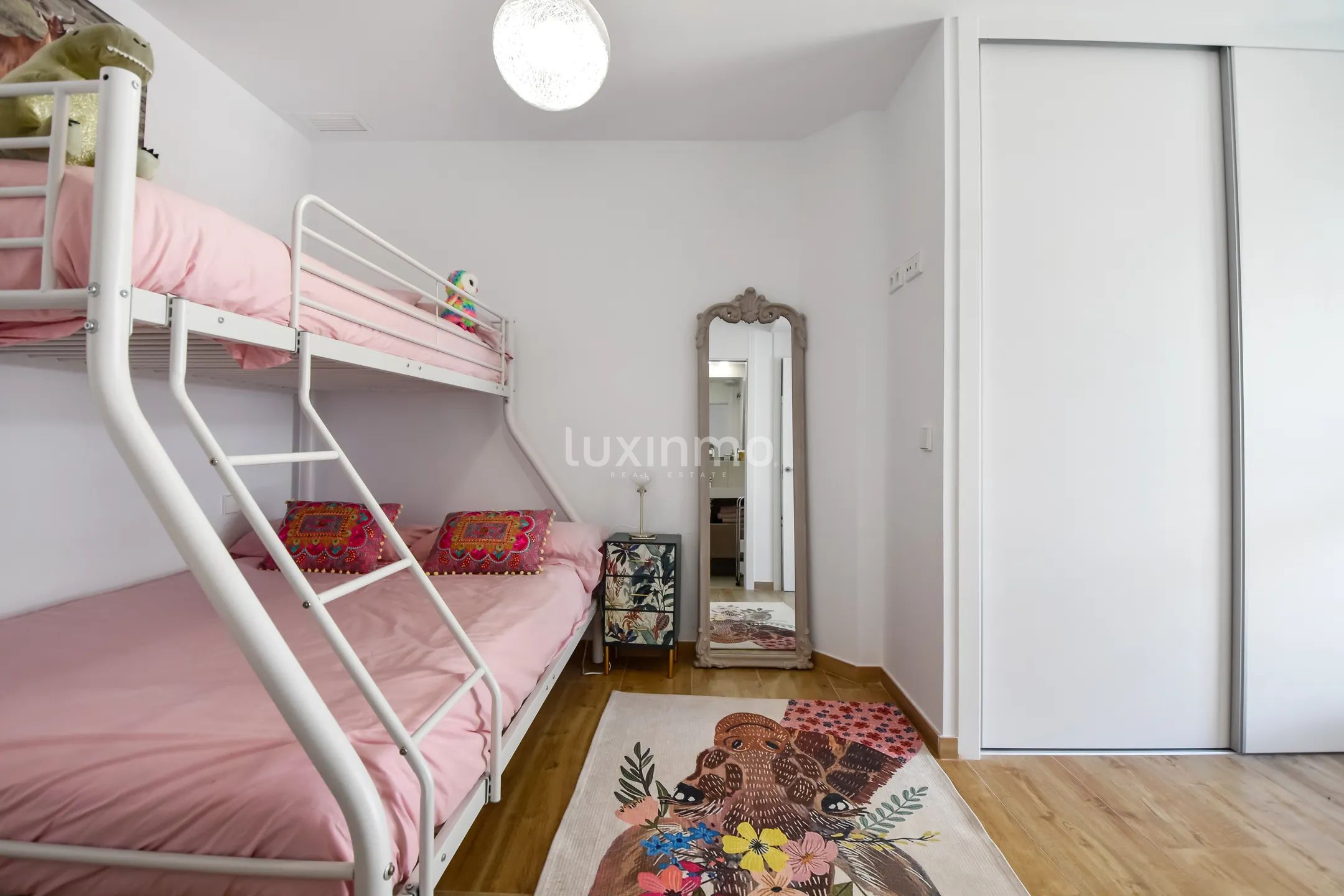 Stunning Modern Duplex for Sale Near Beach in Villajoyosa — photo 12