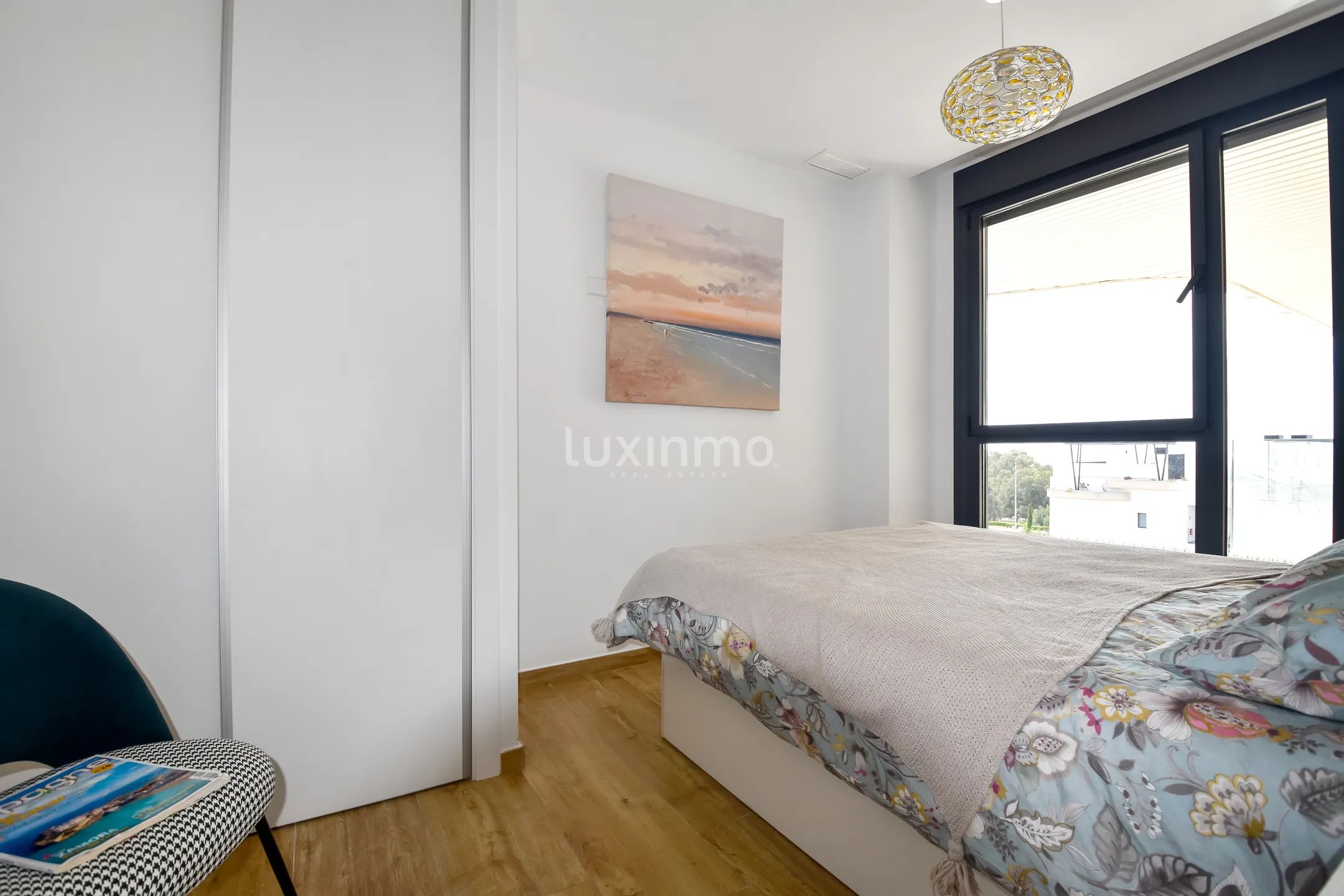 Stunning Modern Duplex for Sale Near Beach in Villajoyosa — photo 18