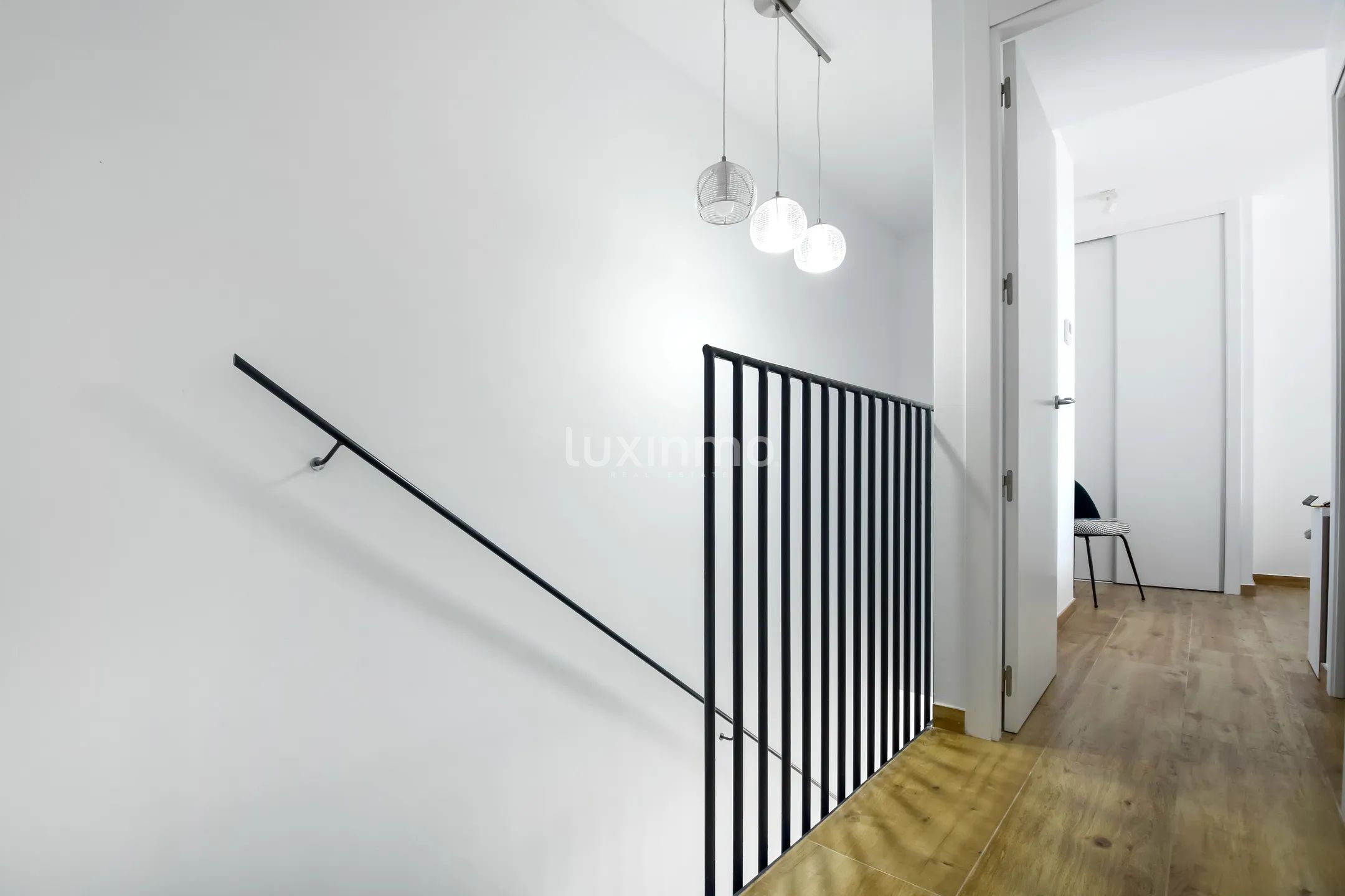 Stunning Modern Duplex for Sale Near Beach in Villajoyosa — photo 10