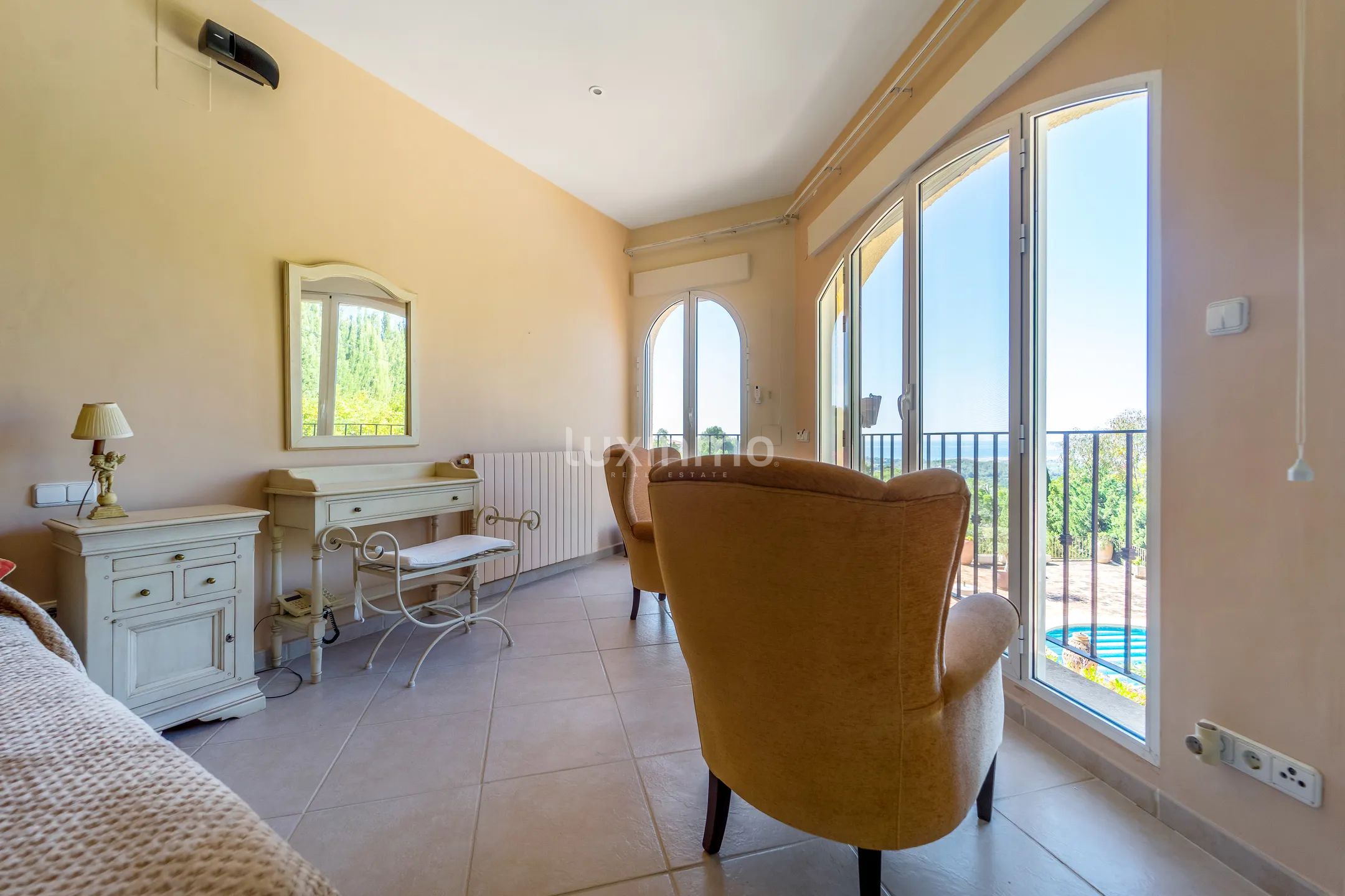 Spectacular villa with sea views for sale in Altea — photo 10