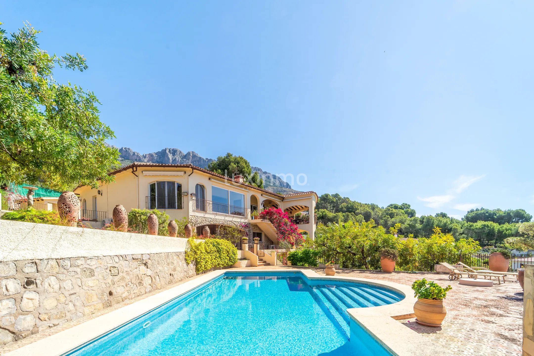 Spectacular villa with sea views for sale in Altea — photo 3