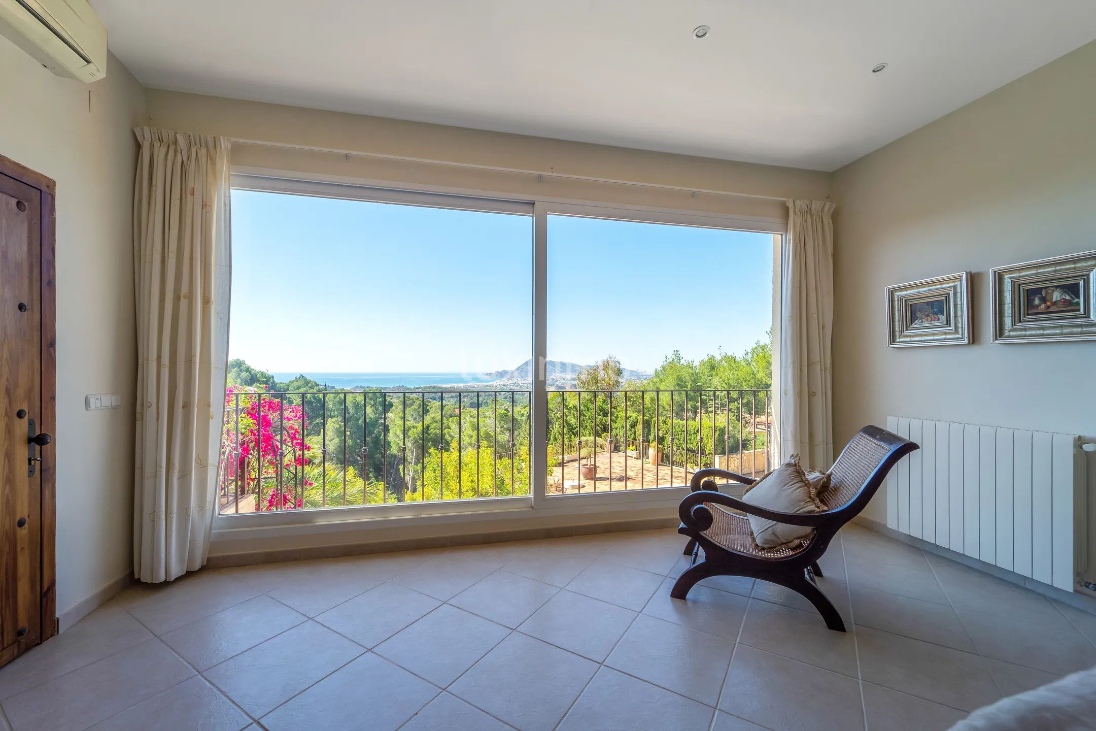 Spectacular villa with sea views for sale in Altea — photo 5